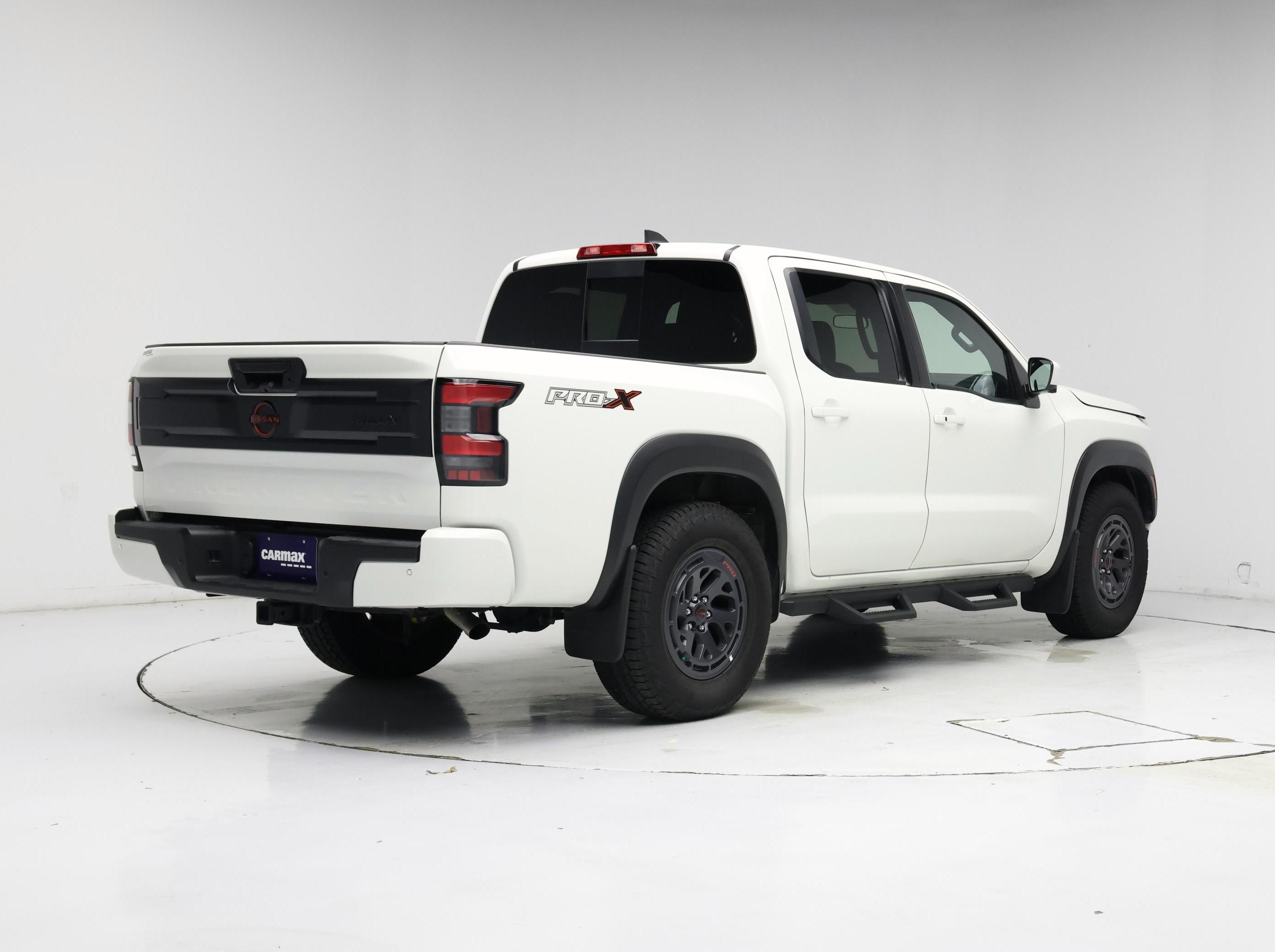Thumbnail: 2025 Nissan Frontier - 8