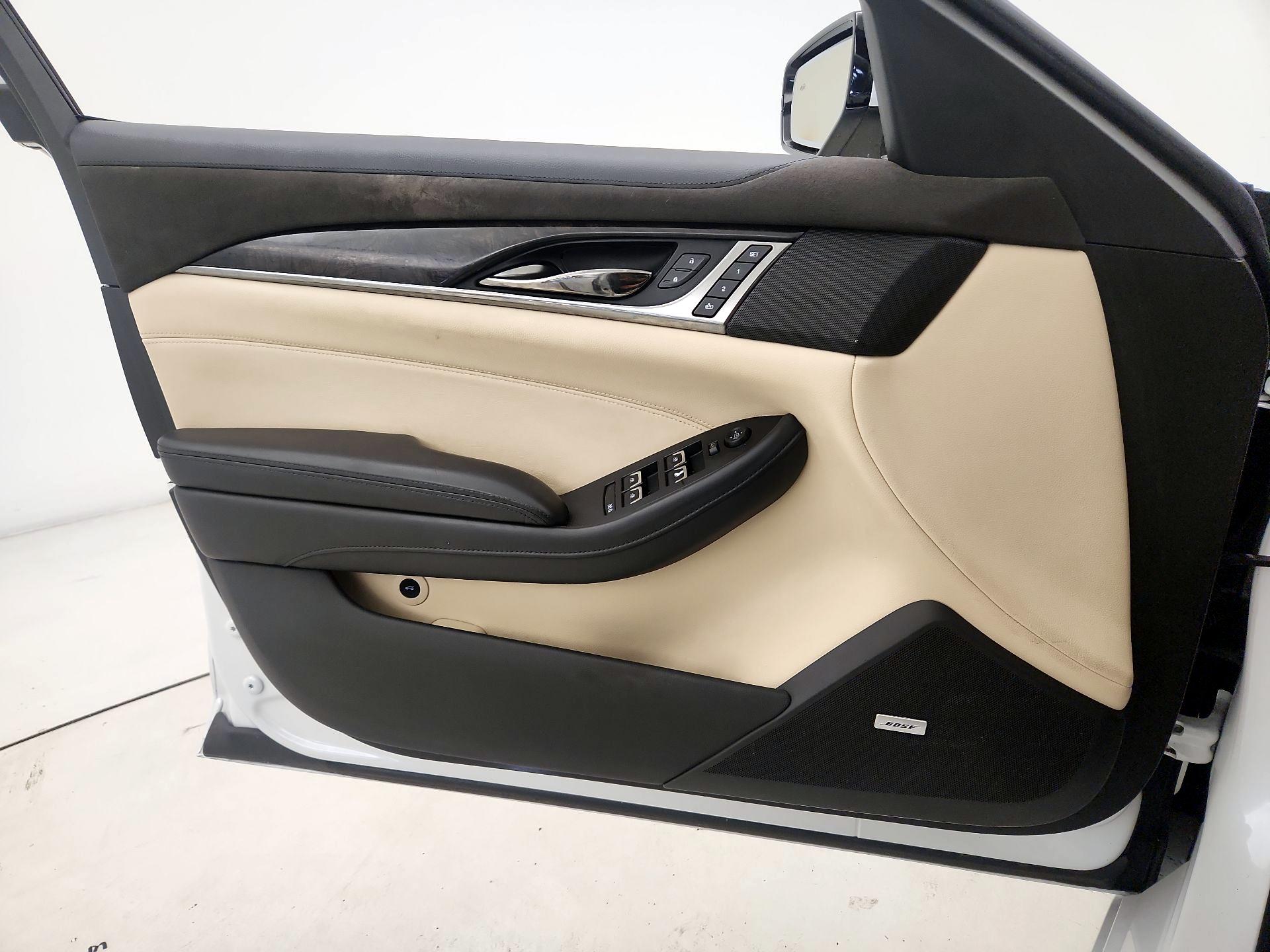 Thumbnail: 2018 Cadillac CTS - 12