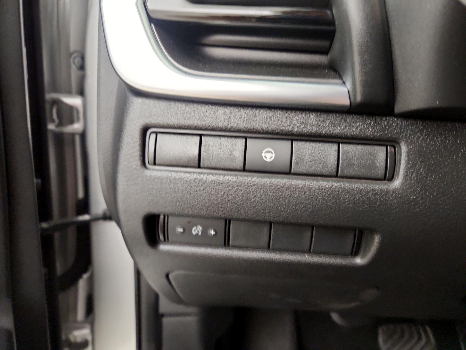 Thumbnail: 2021 Nissan Rogue - 13