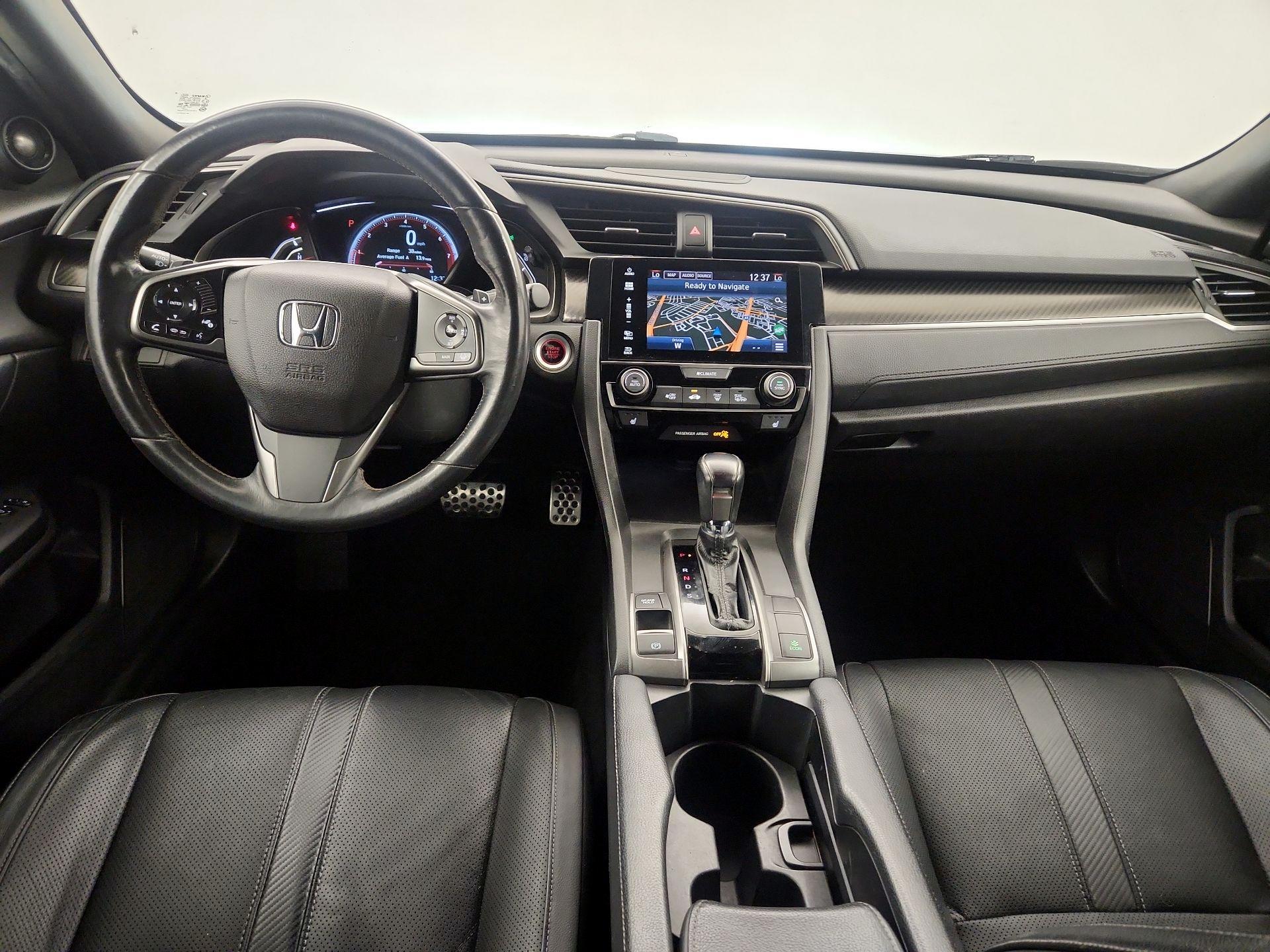 Thumbnail: 2017 Honda Civic - 9