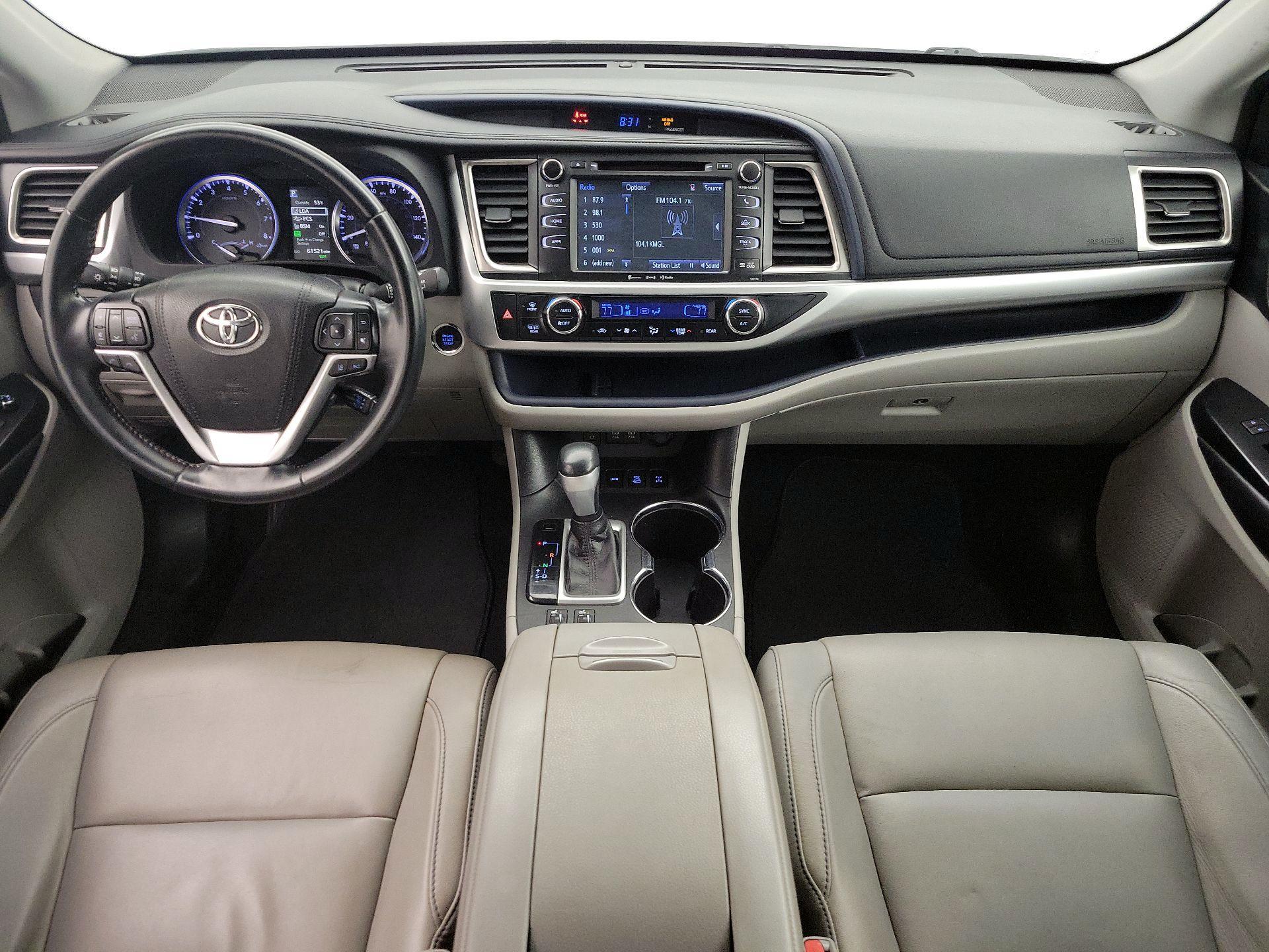 Thumbnail: 2018 Toyota Highlander - 9