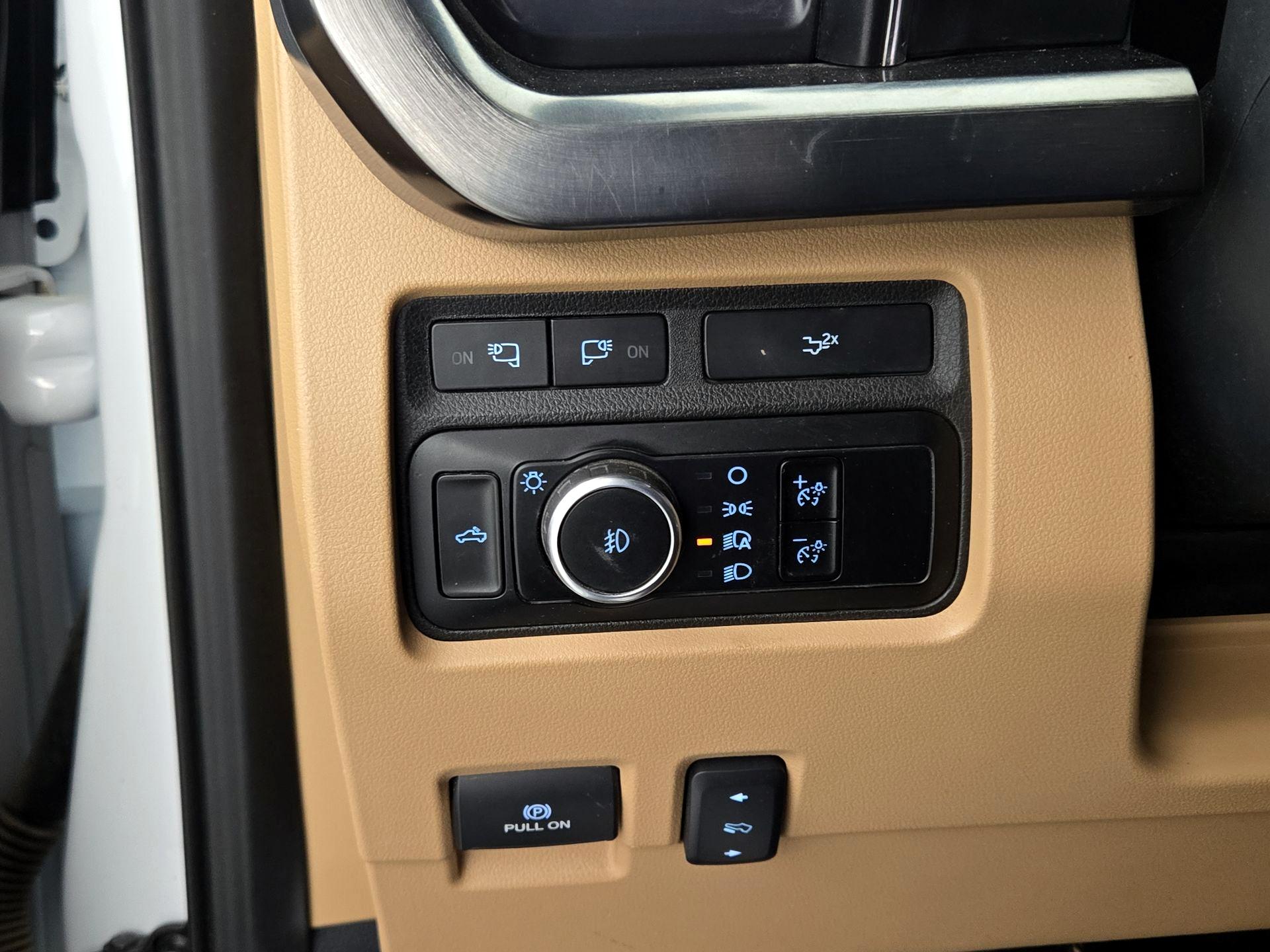 Thumbnail: 2023 Ford F-250 - 13