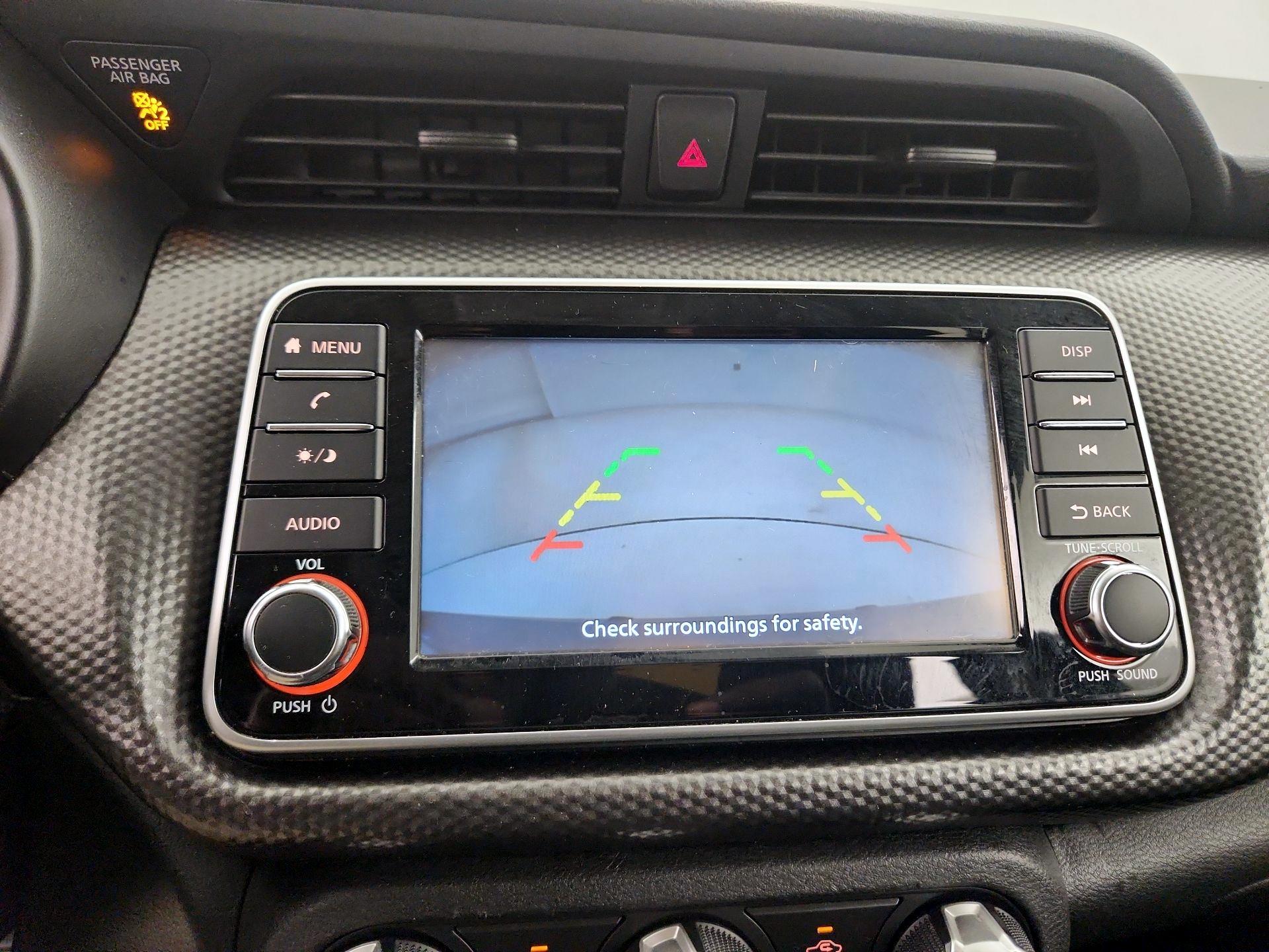 Thumbnail: 2020 Nissan Kicks - 14