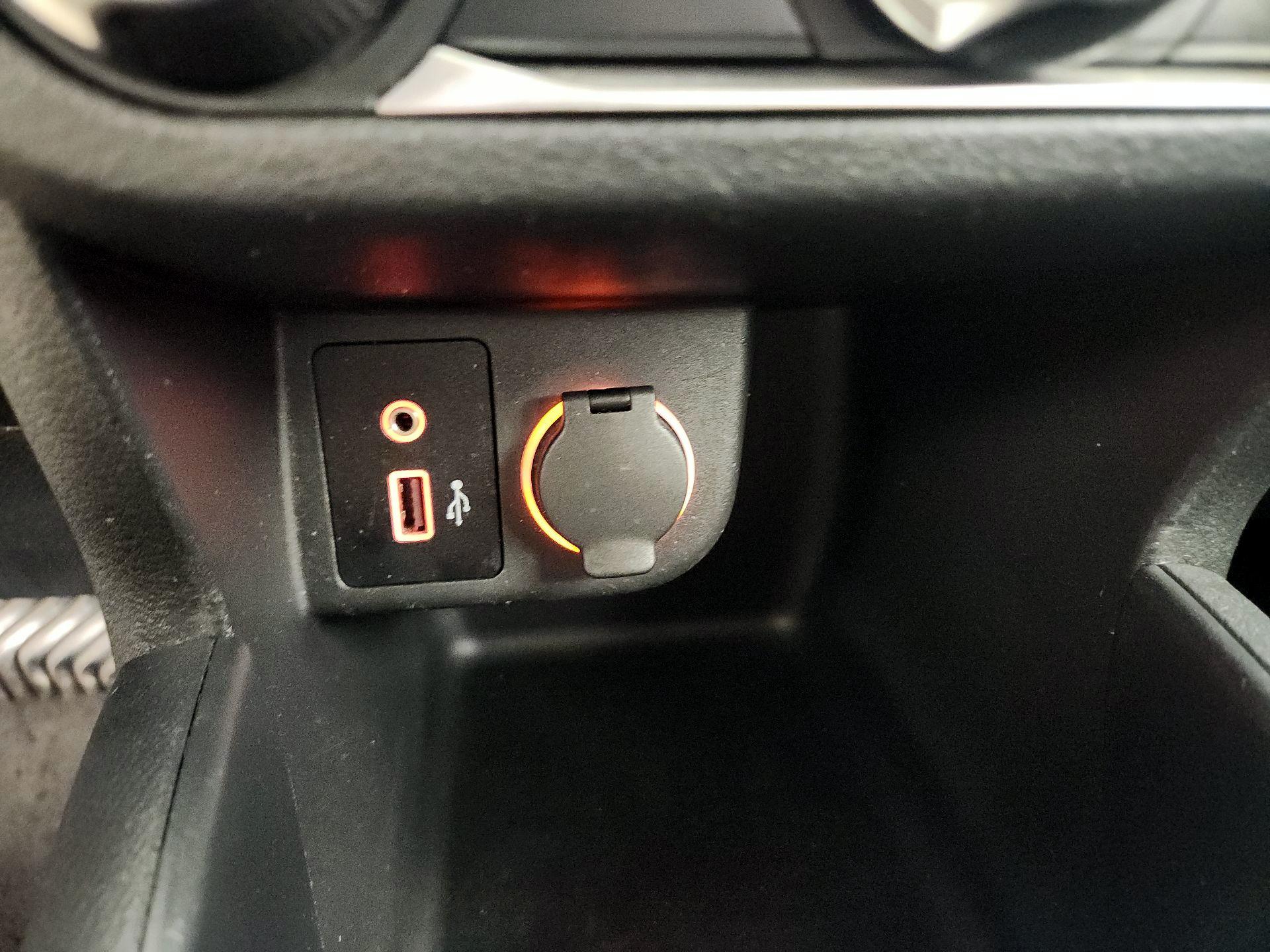 Thumbnail: 2020 Nissan Kicks - 18