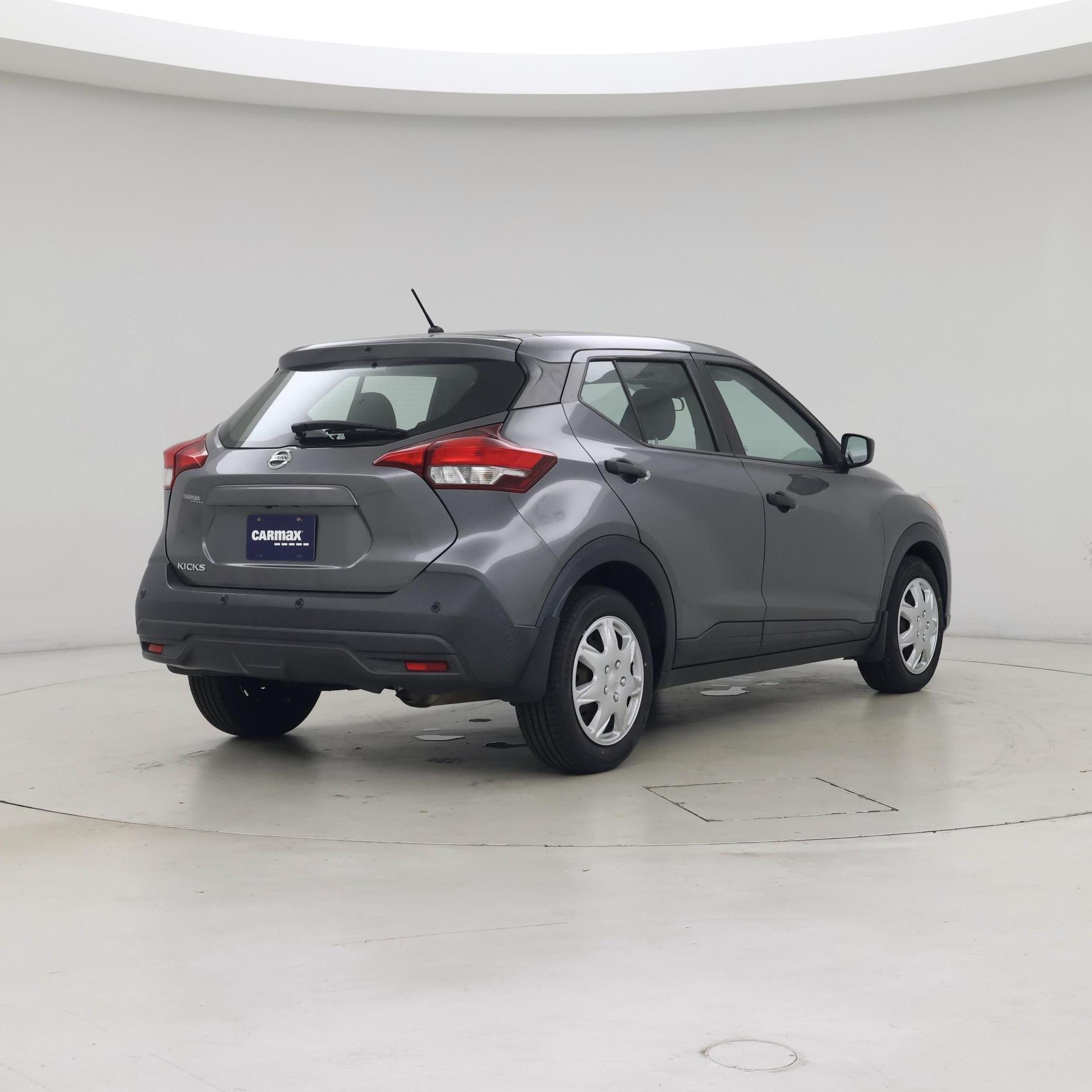 Thumbnail: 2020 Nissan Kicks - 8