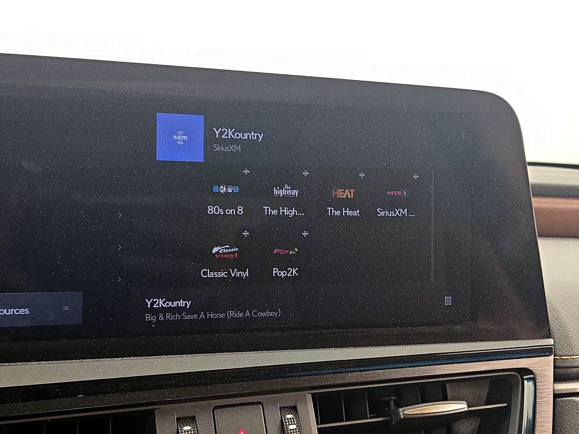 Thumbnail: 2025 Lexus ES - 16