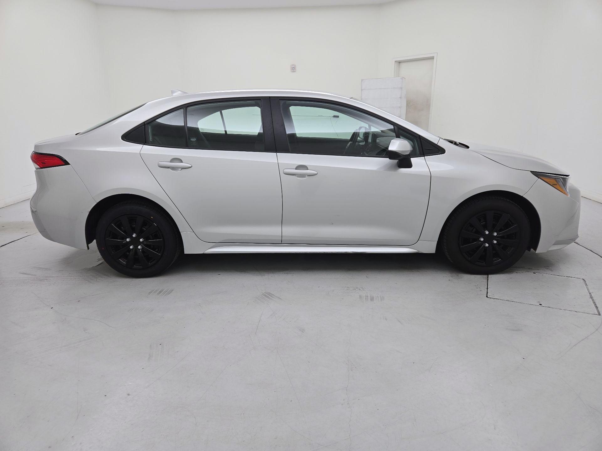 Thumbnail: 2024 Toyota Corolla - 4