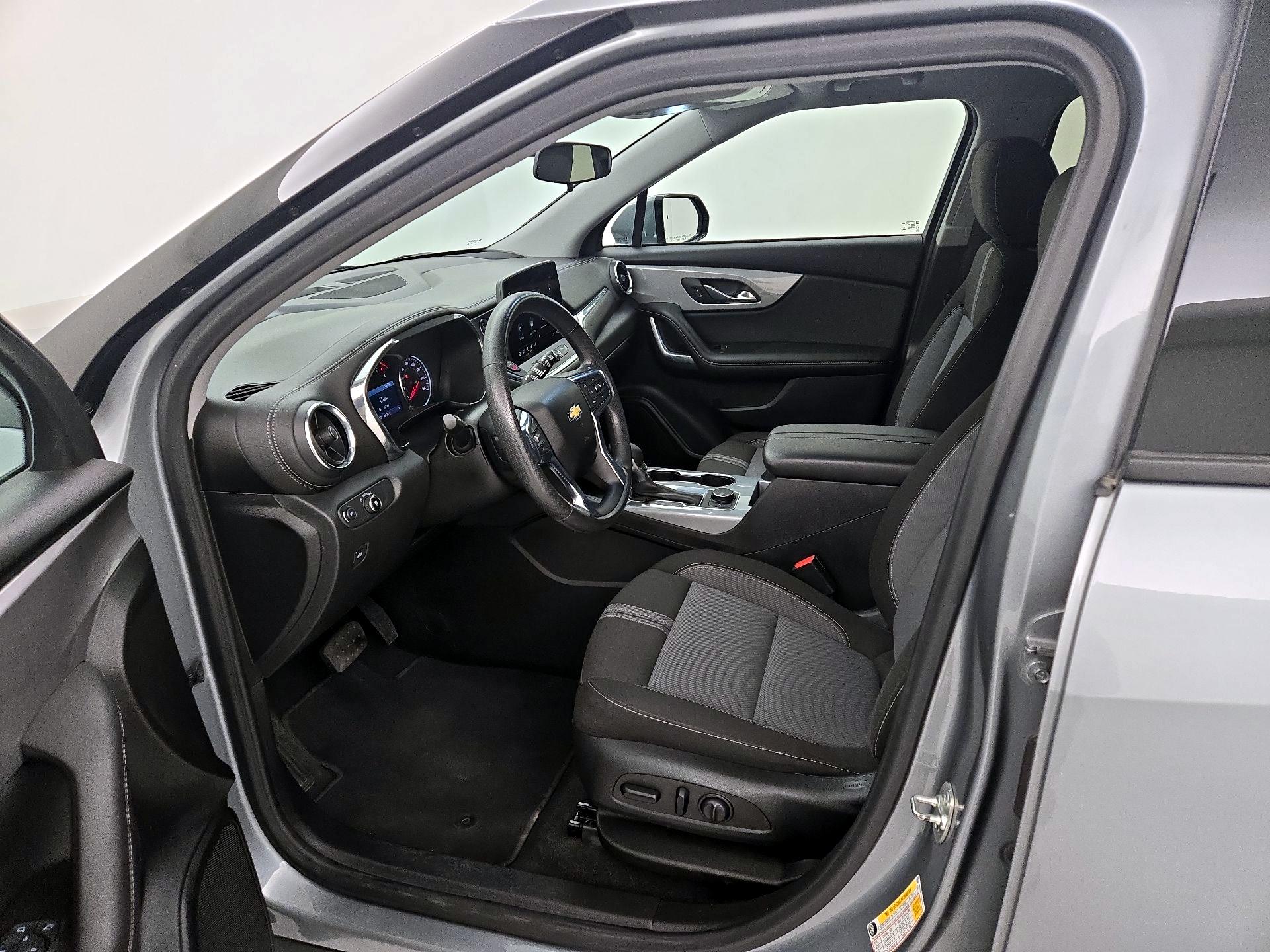 Thumbnail: 2023 Chevrolet Blazer - 11