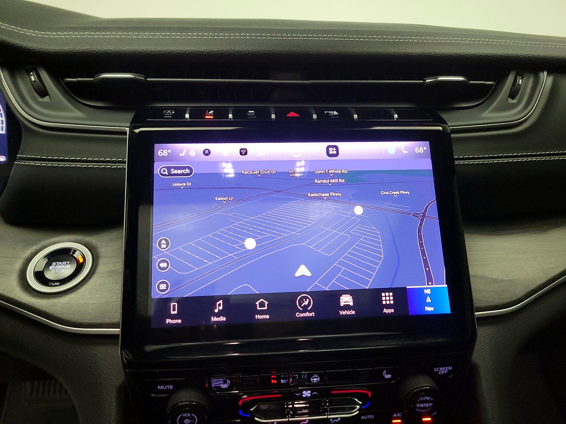 Thumbnail: 2024 Jeep Grand Cherokee - 14