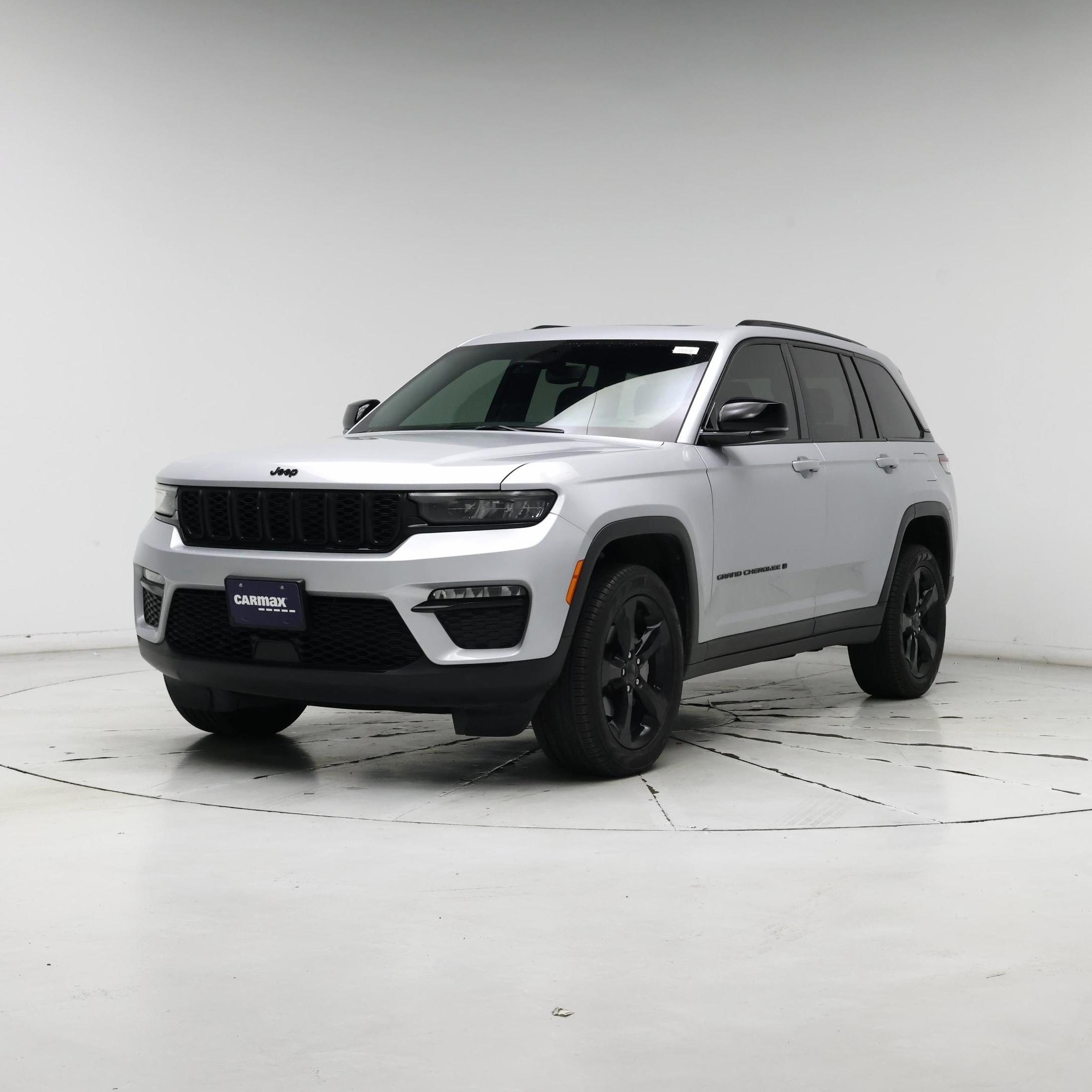 Thumbnail: 2024 Jeep Grand Cherokee - 4