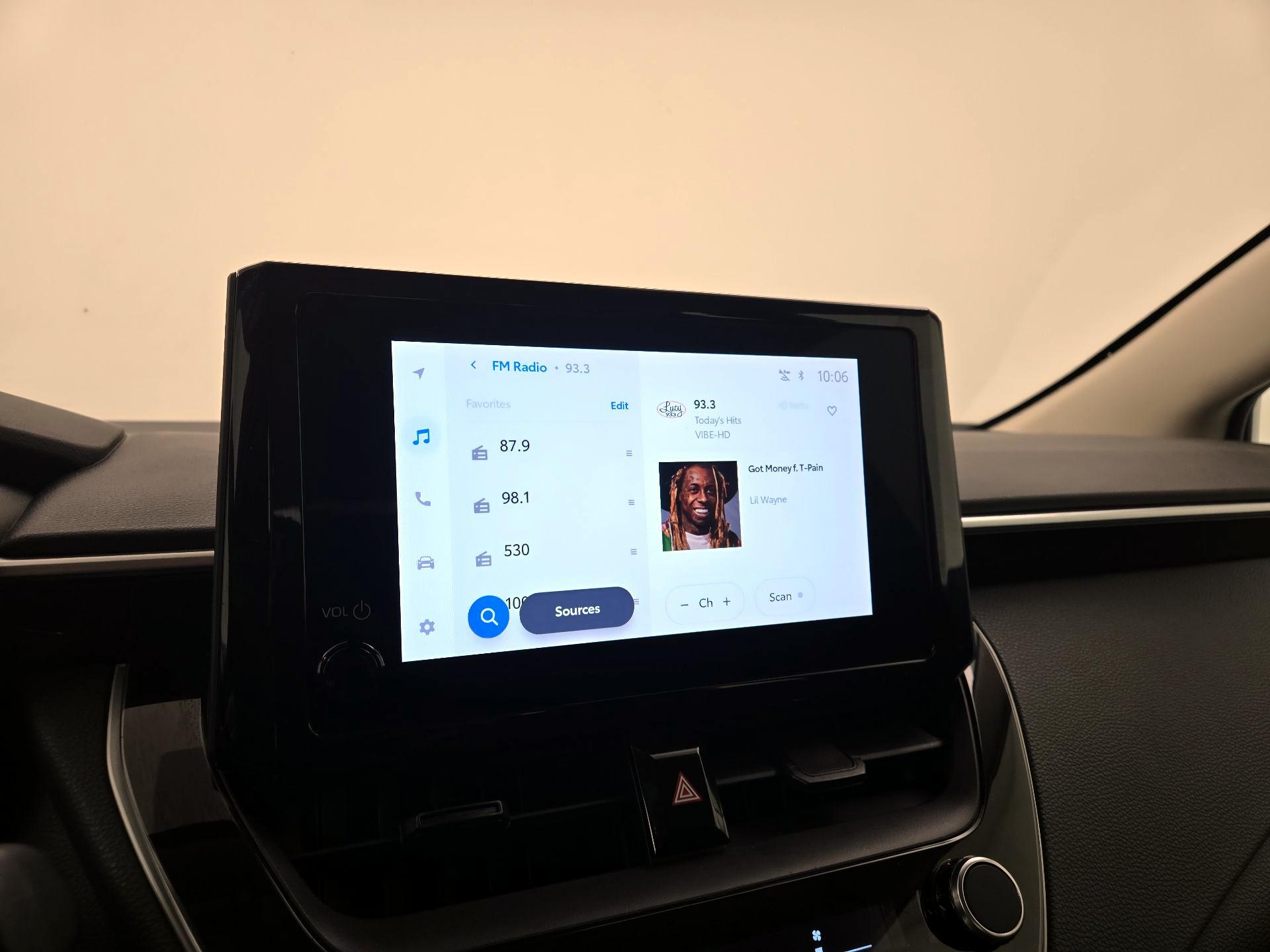 Thumbnail: 2024 Toyota Corolla - 15