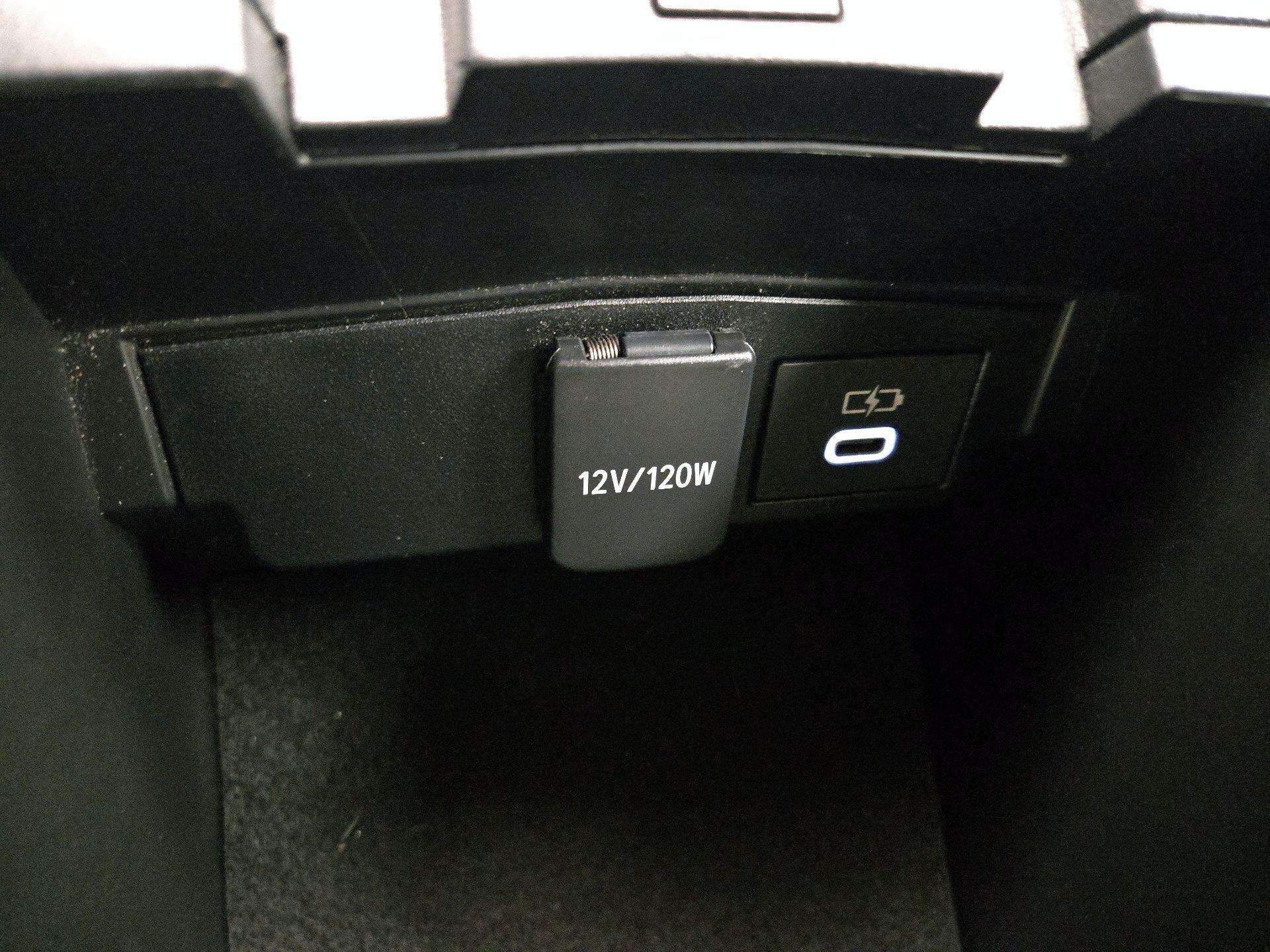 Thumbnail: 2024 Toyota Corolla - 18