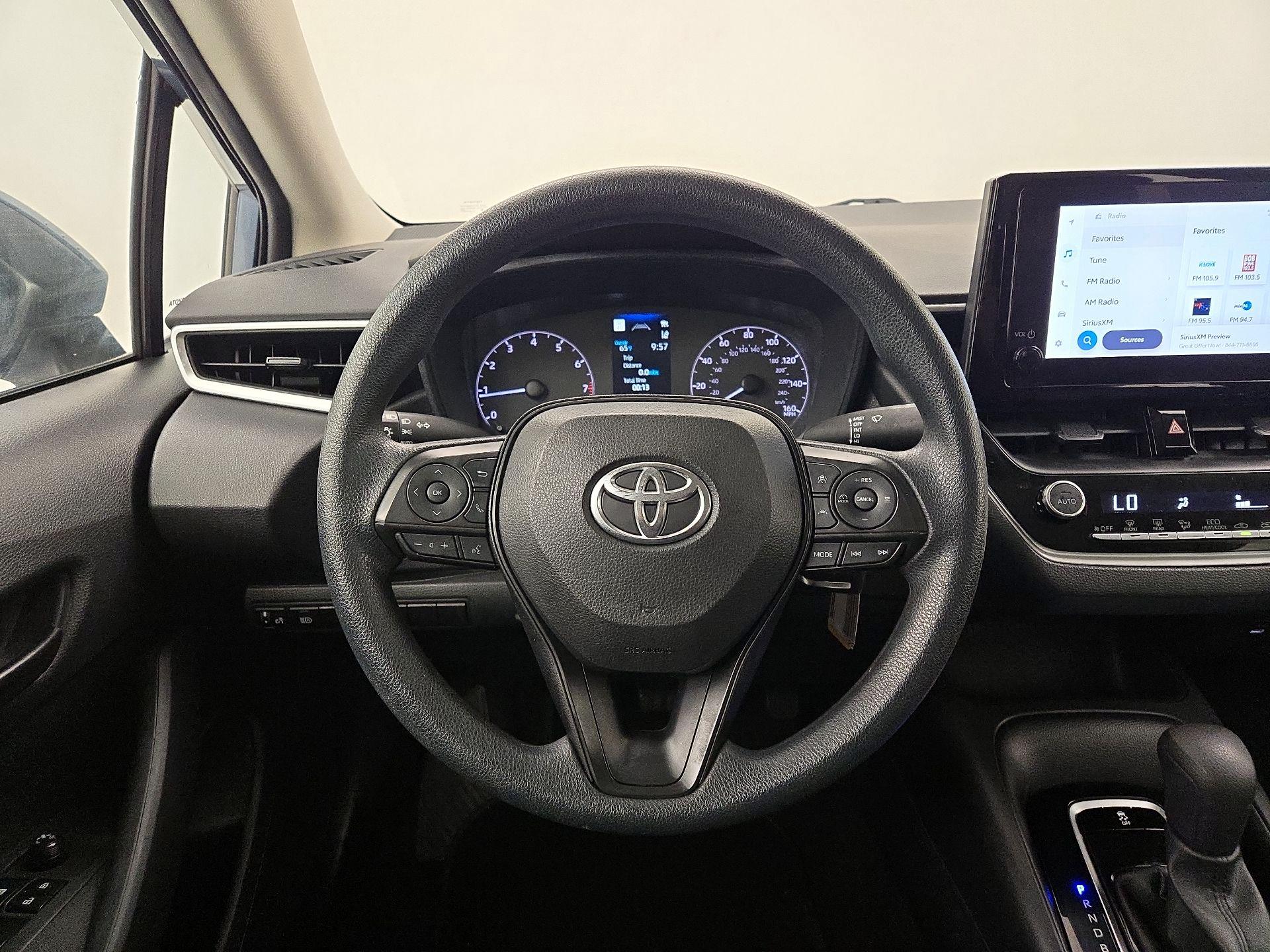 Thumbnail: 2023 Toyota Corolla - 10