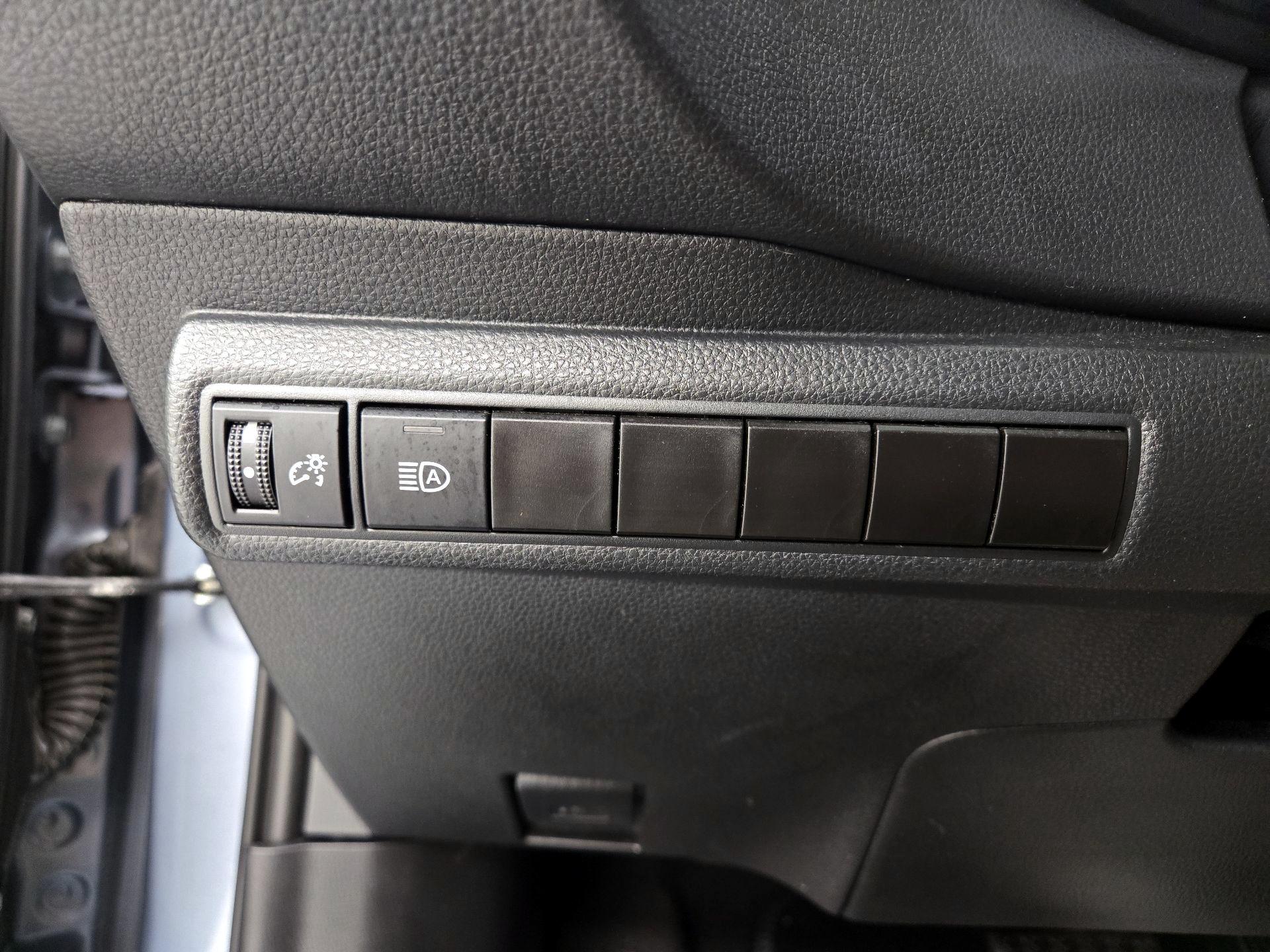 Thumbnail: 2023 Toyota Corolla - 13