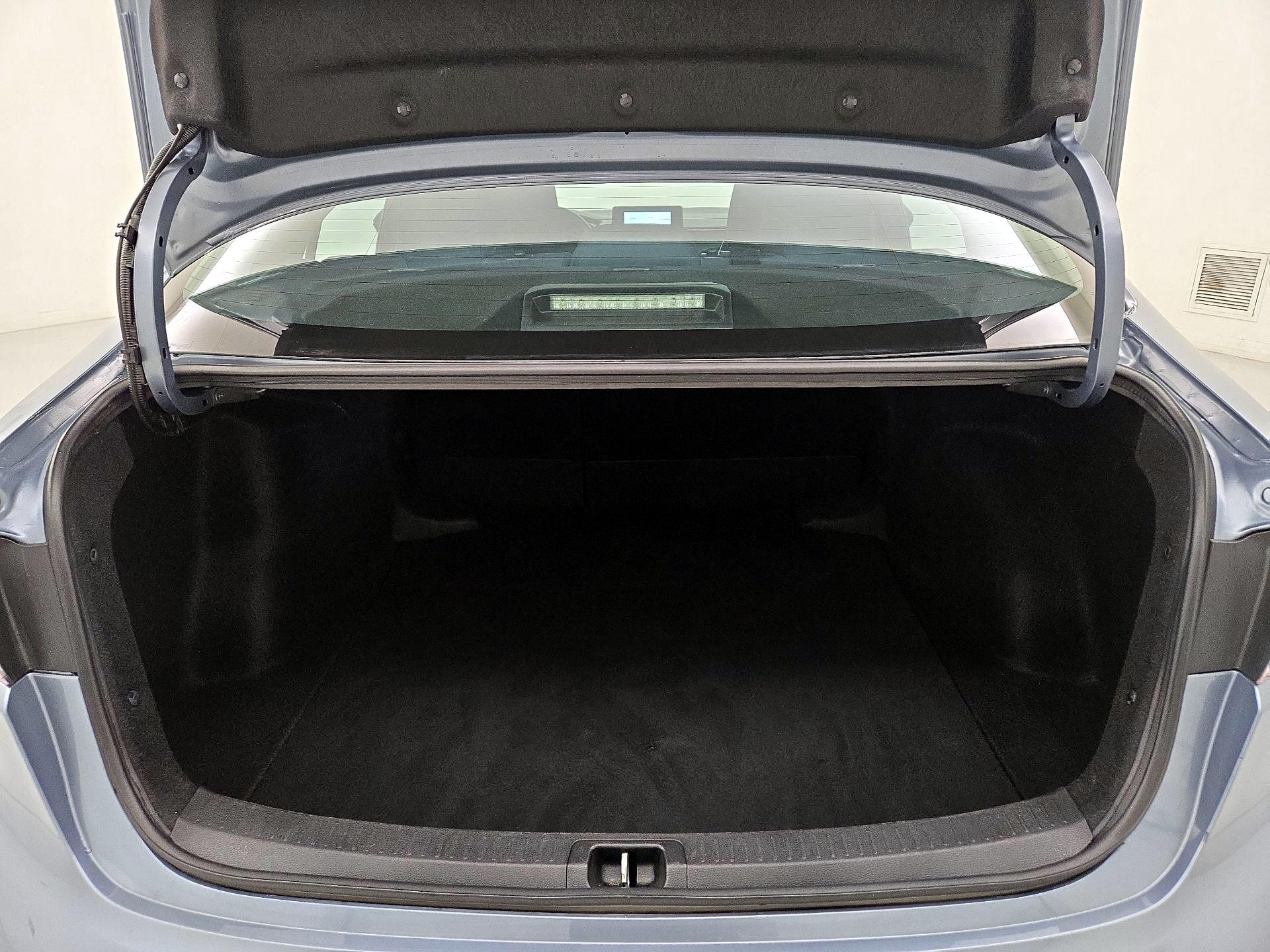 Thumbnail: 2023 Toyota Corolla - 20