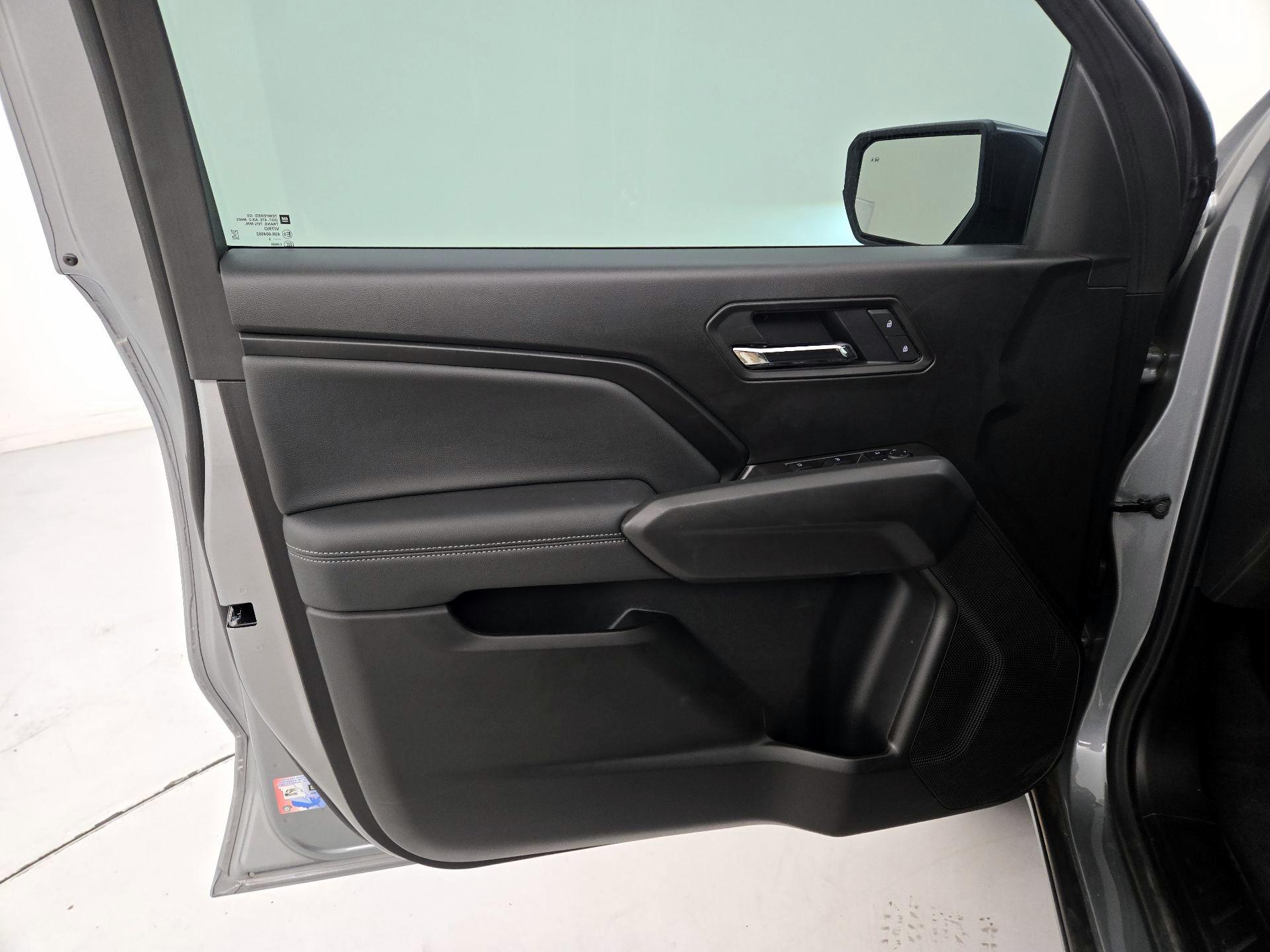 Thumbnail: 2025 Chevrolet Colorado - 10