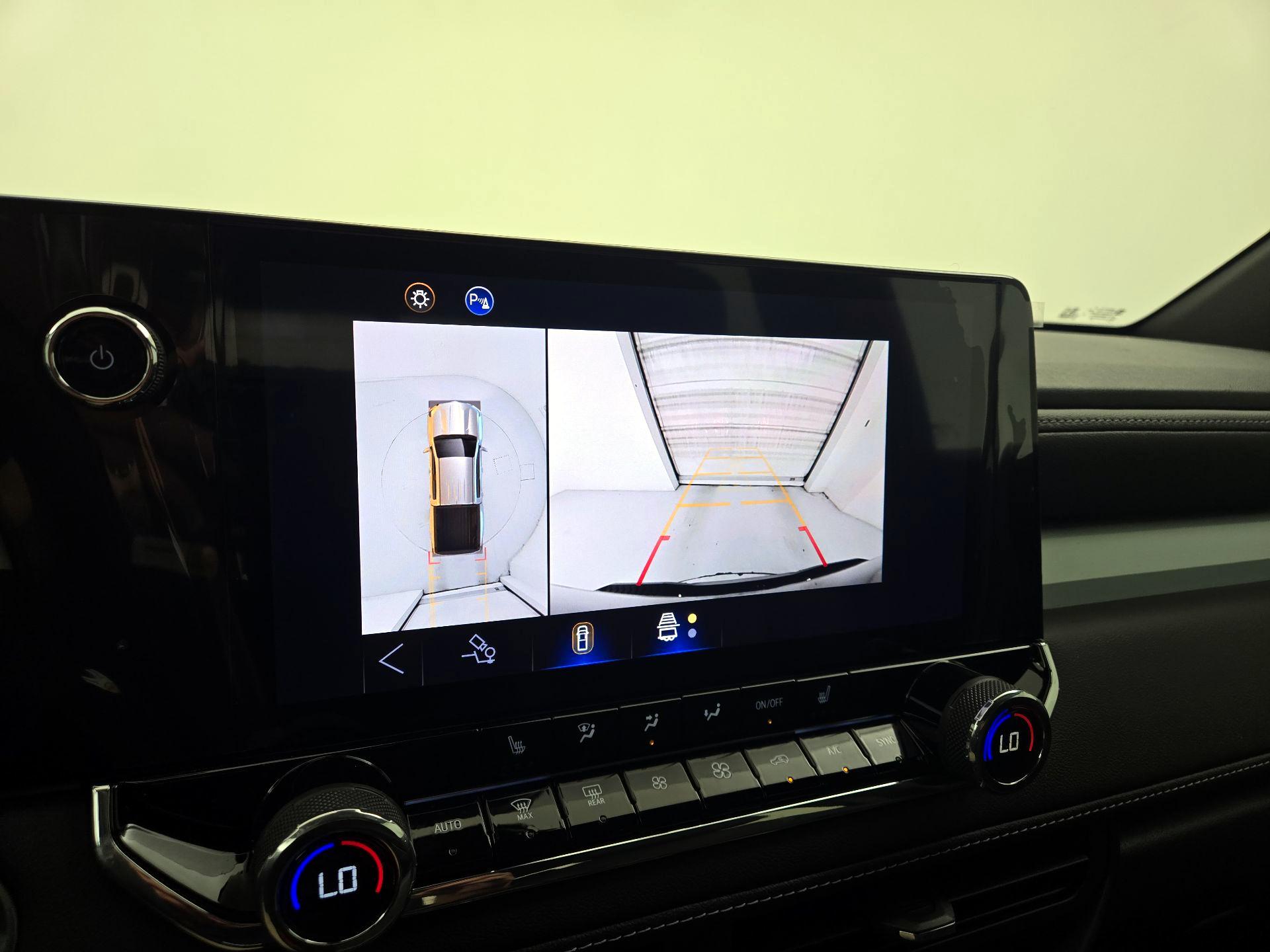 Thumbnail: 2025 Chevrolet Colorado - 12