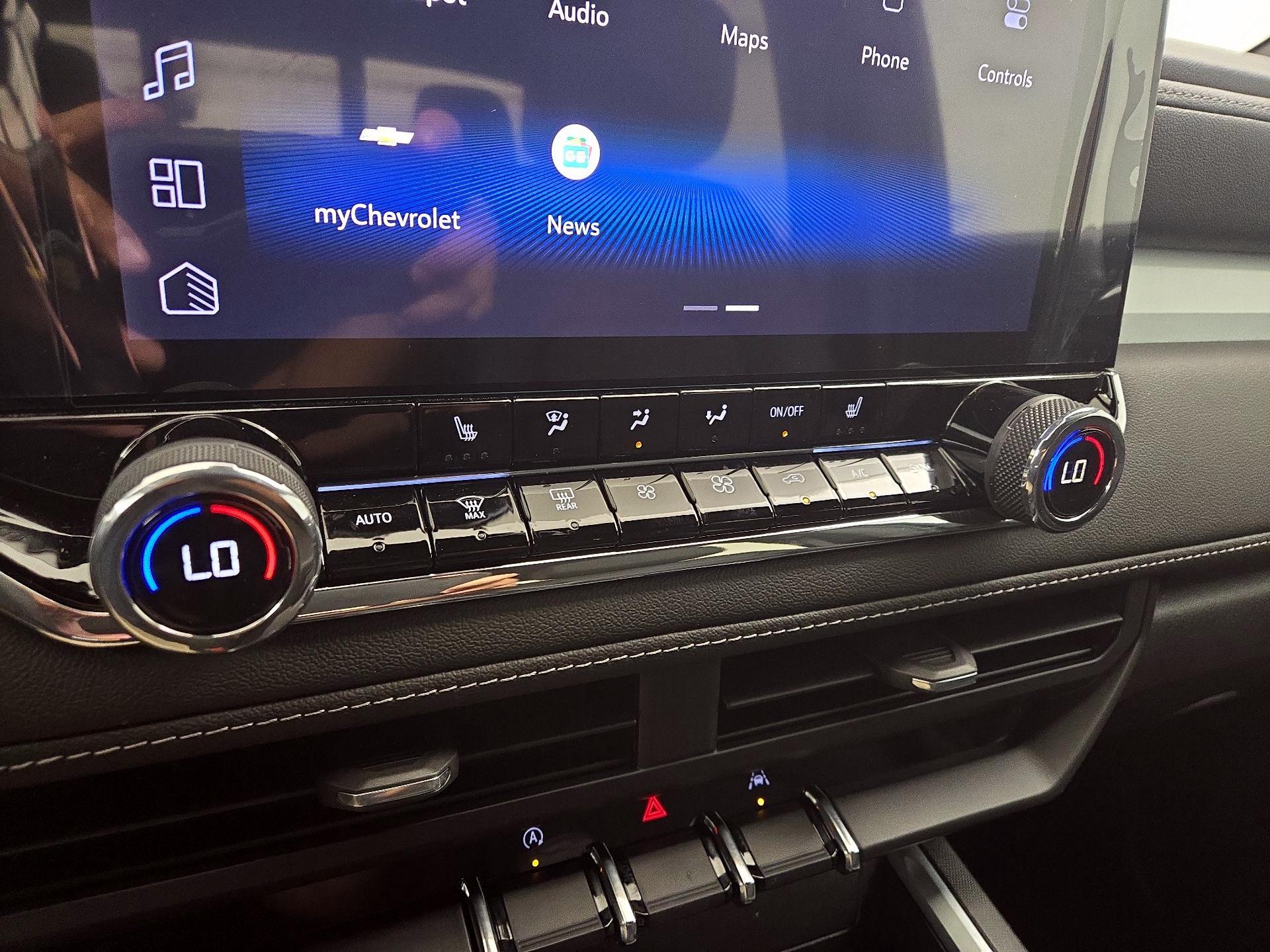 Thumbnail: 2025 Chevrolet Colorado - 14