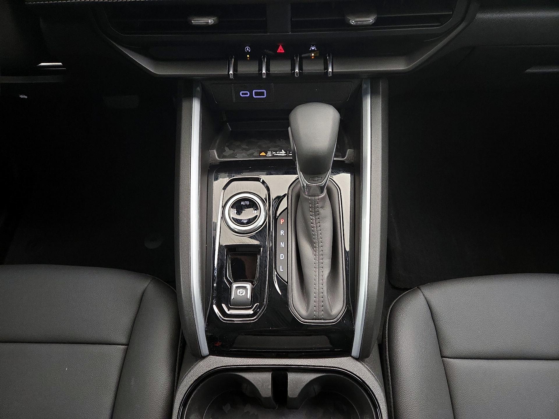 Thumbnail: 2025 Chevrolet Colorado - 15