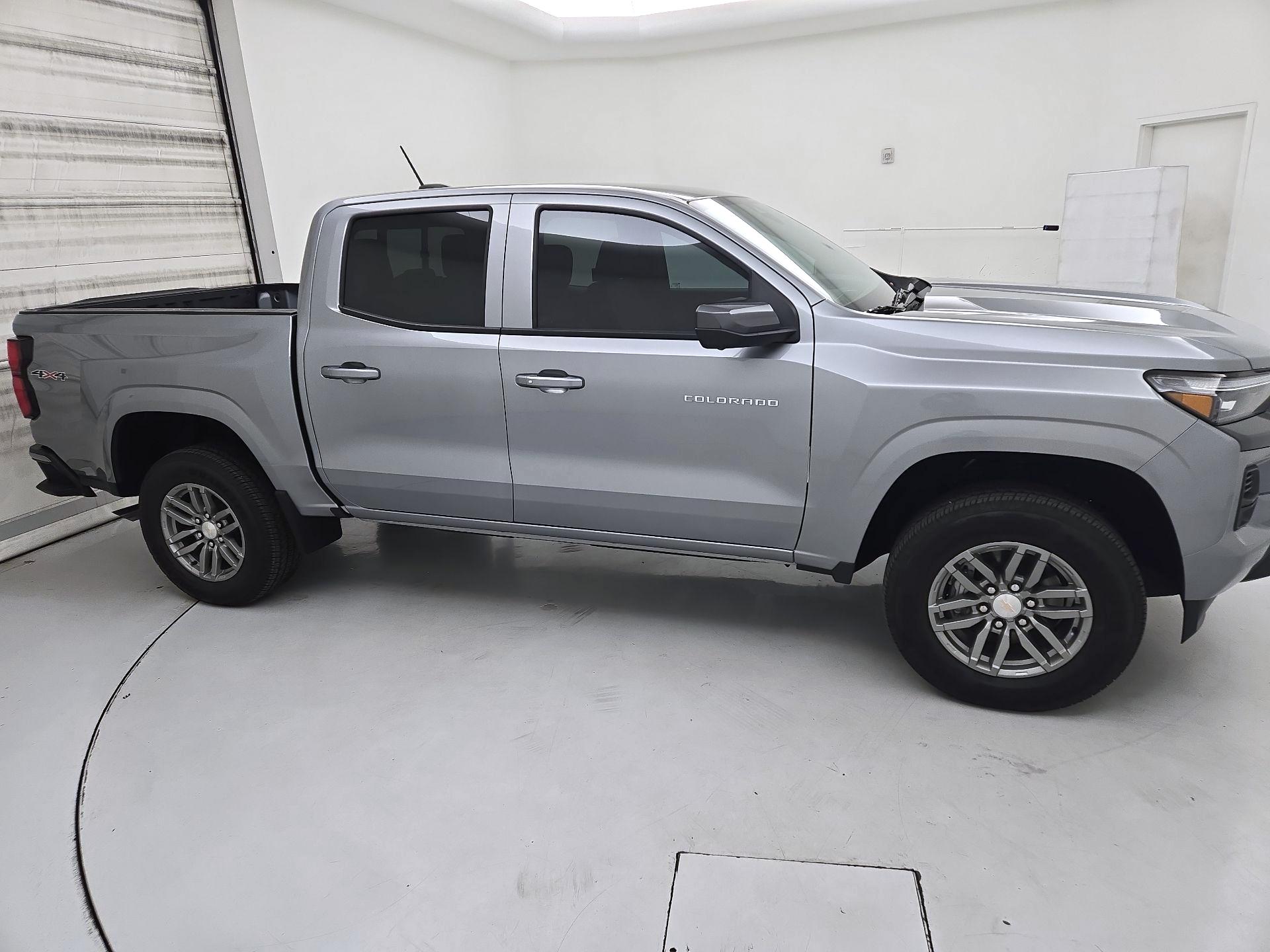 Thumbnail: 2025 Chevrolet Colorado - 4