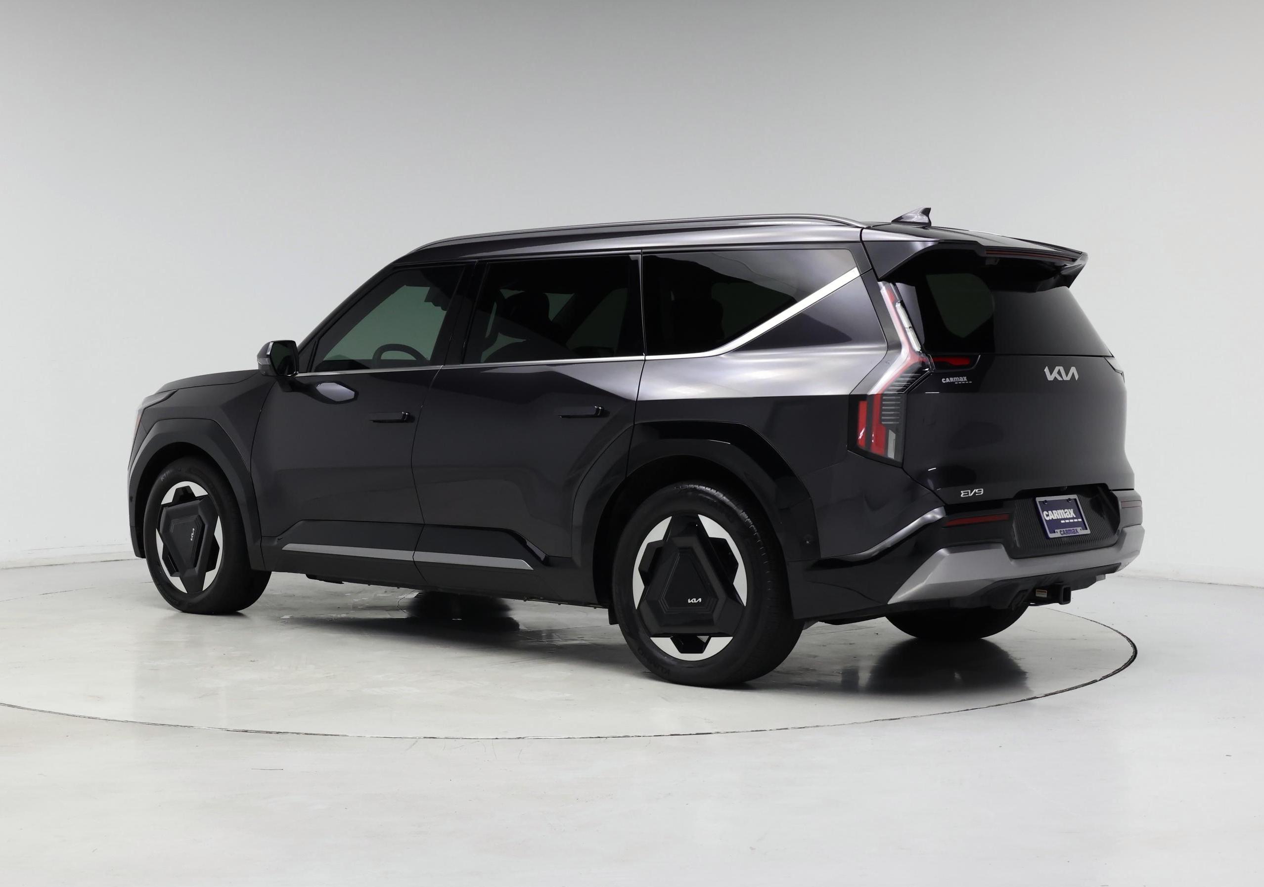 Thumbnail: 2024 Kia EV9 - 2