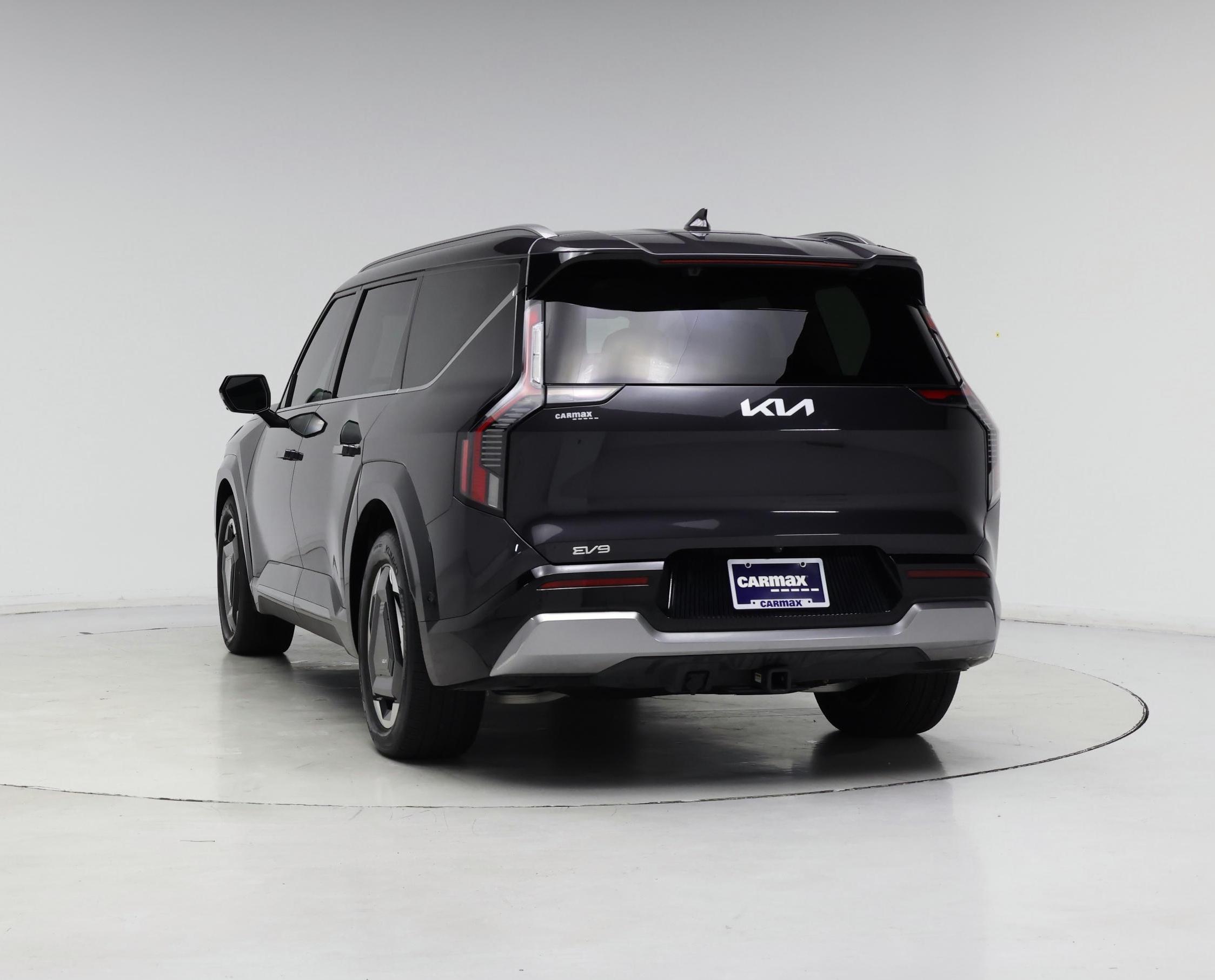 Thumbnail: 2024 Kia EV9 - 6