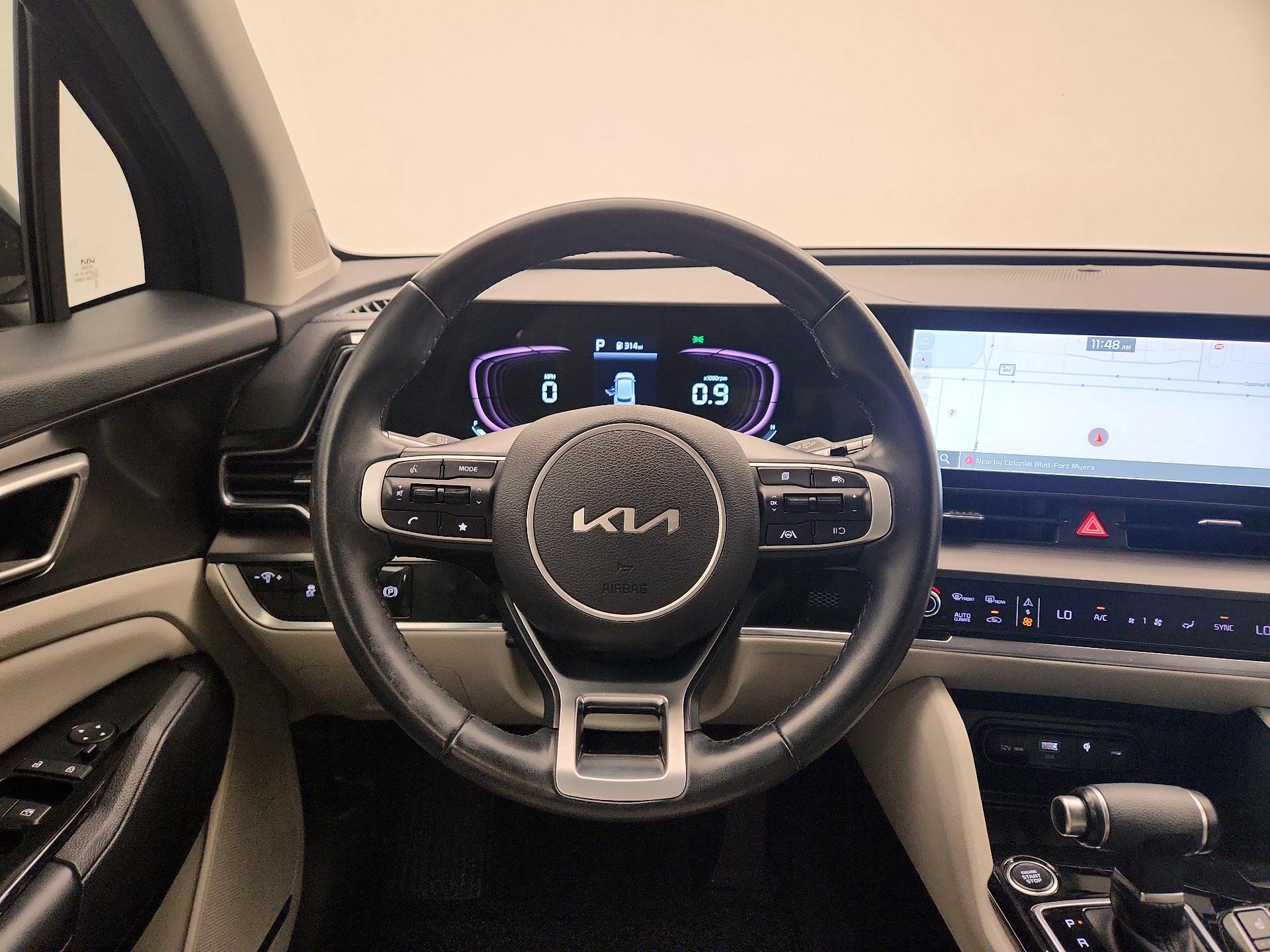 Thumbnail: 2023 Kia Sportage - 10