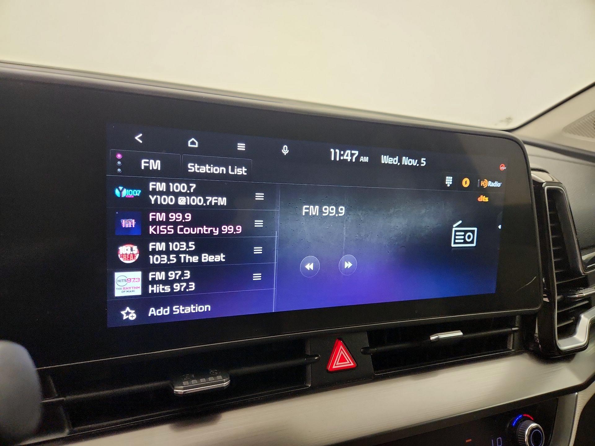 Thumbnail: 2023 Kia Sportage - 16