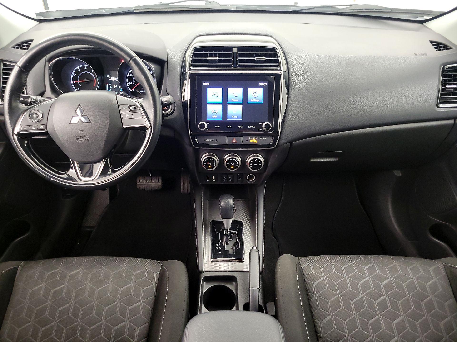 Thumbnail: 2021 Mitsubishi Outlander Sport - 9