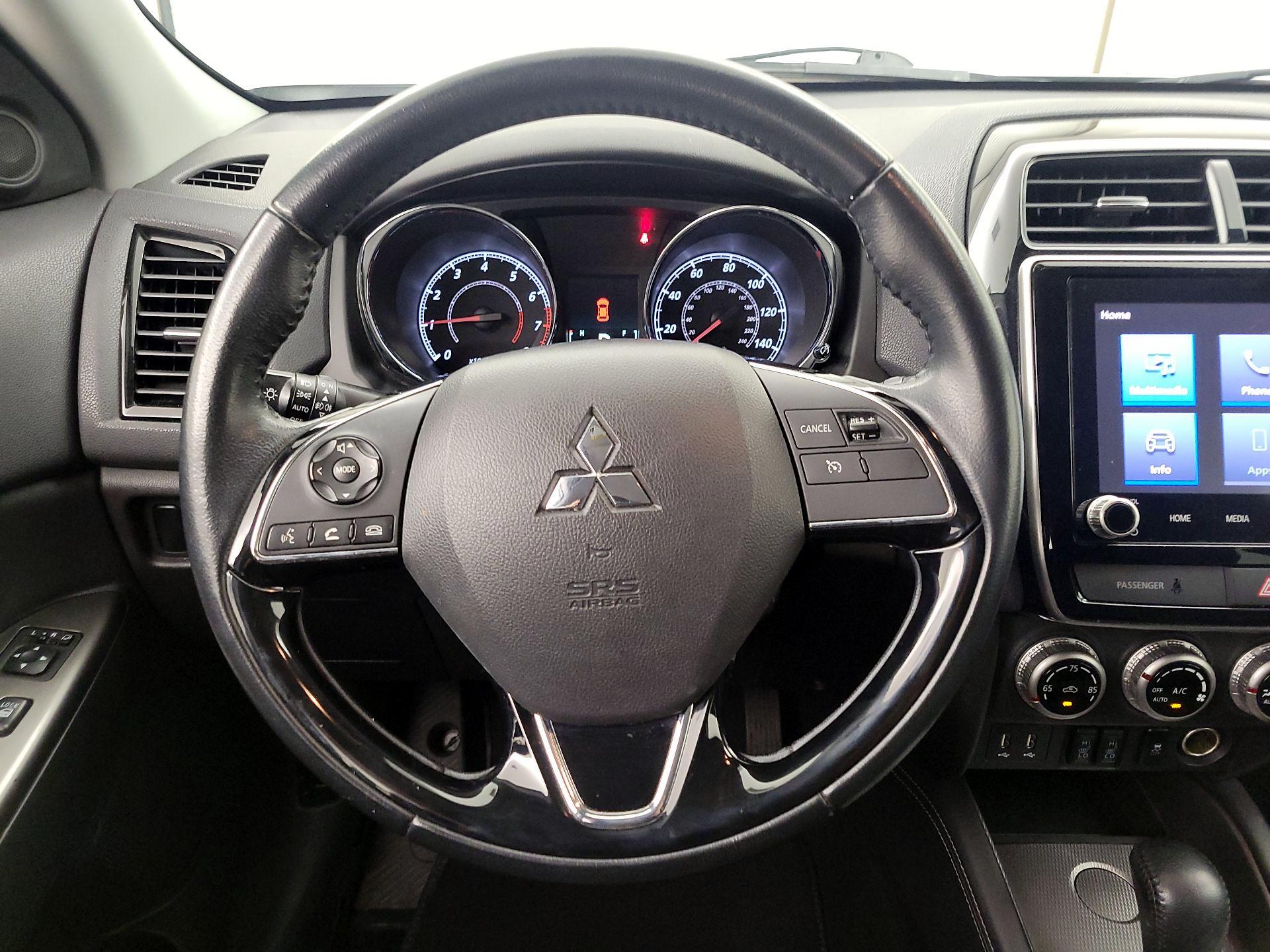 Thumbnail: 2021 Mitsubishi Outlander Sport - 10