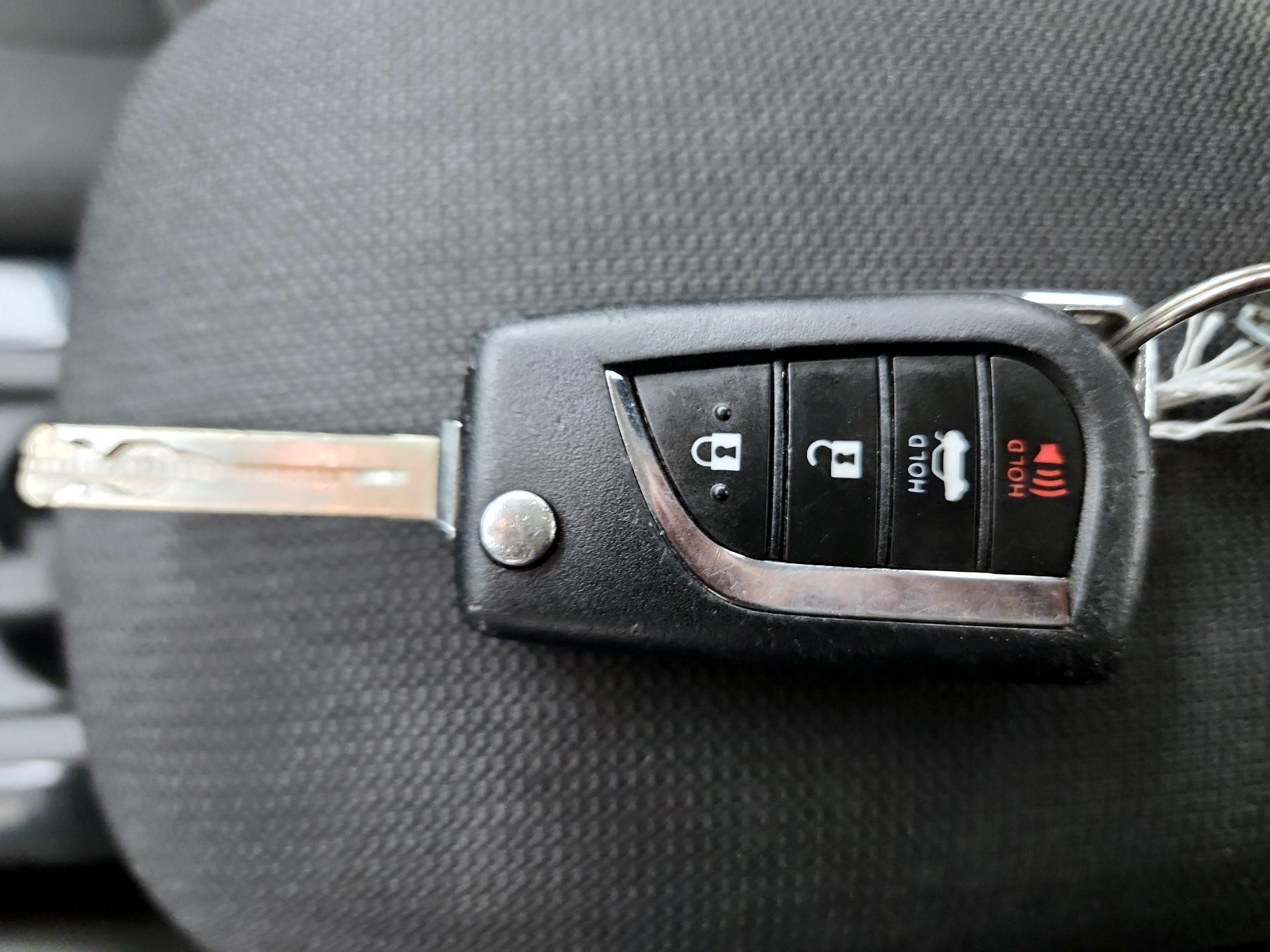 Thumbnail: 2022 Toyota Corolla - 18