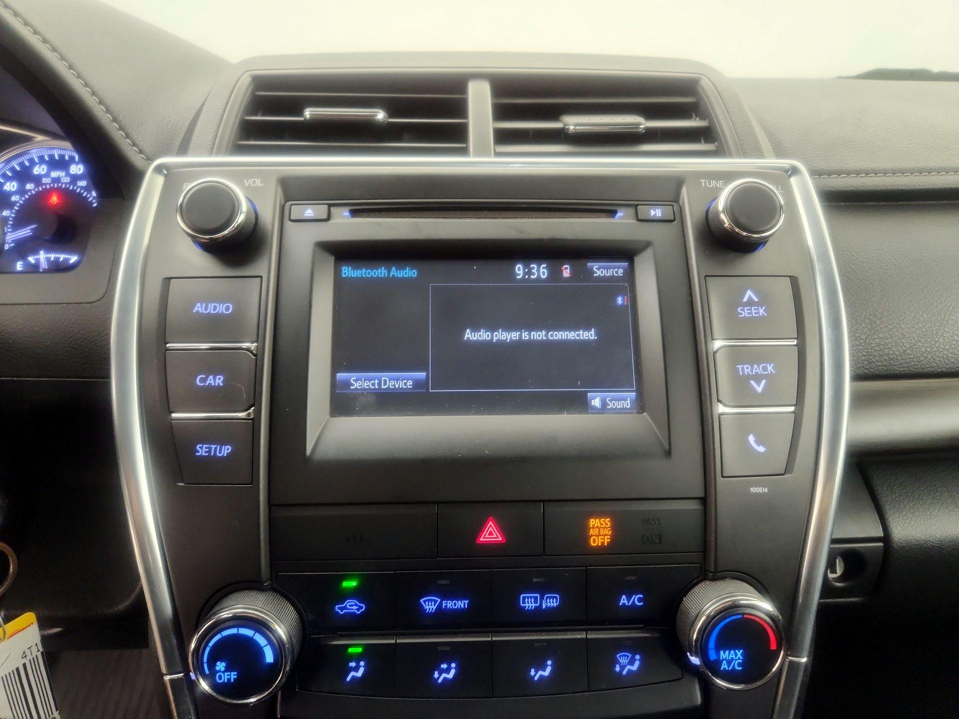 Thumbnail: 2016 Toyota Camry - 13