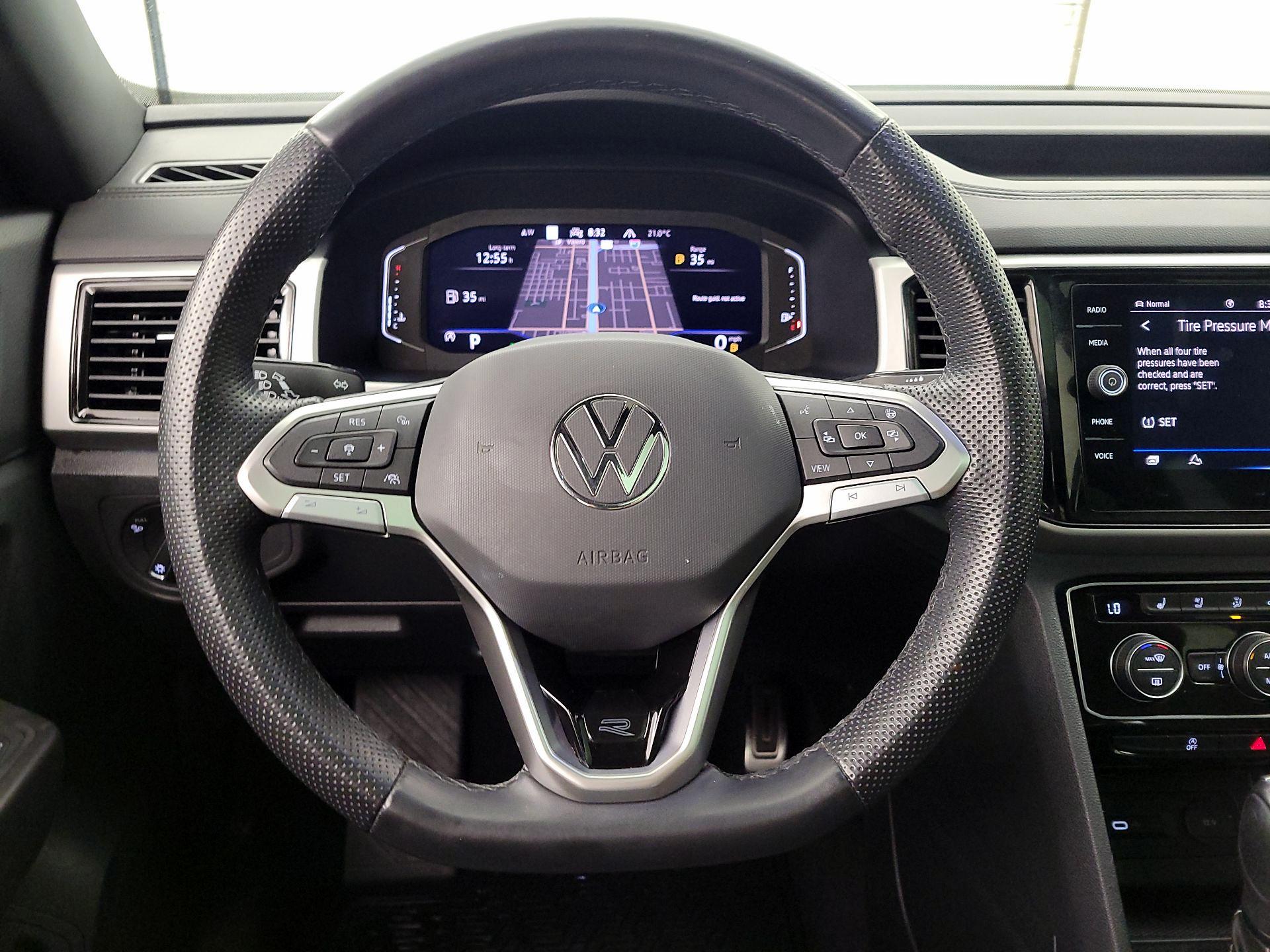 Thumbnail: 2023 Volkswagen Atlas - 10