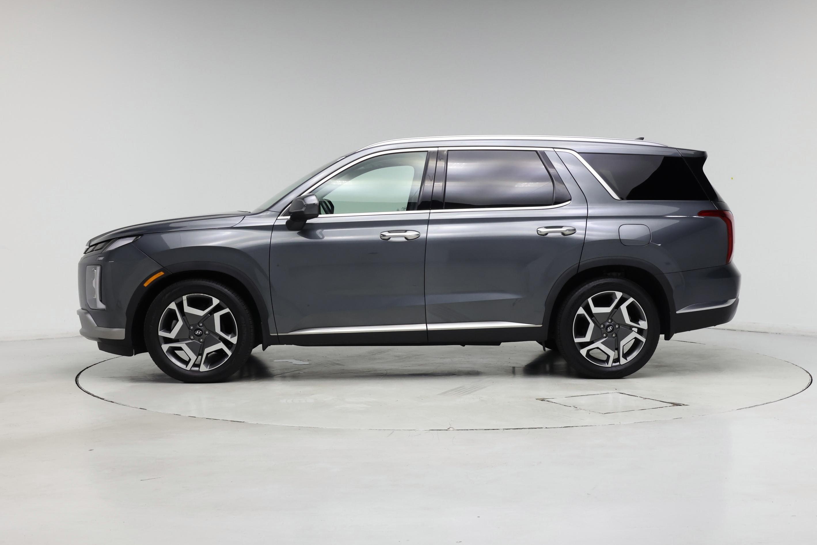 Thumbnail: 2023 Hyundai Palisade - 3