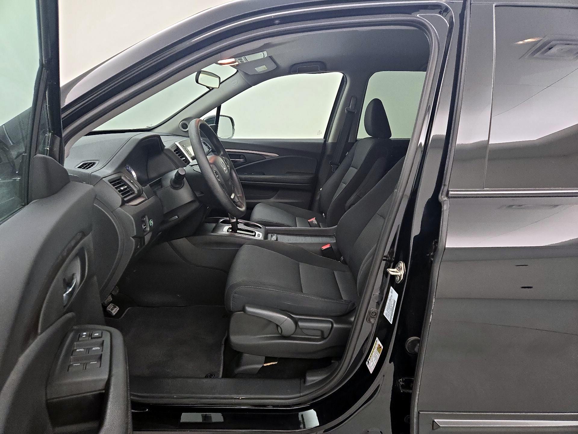 Thumbnail: 2019 Honda Ridgeline - 11