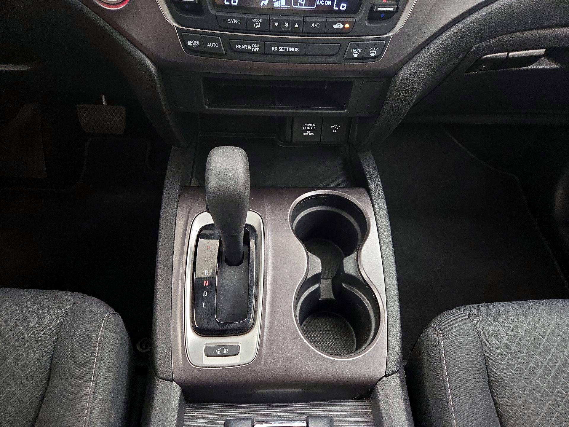 Thumbnail: 2019 Honda Ridgeline - 17