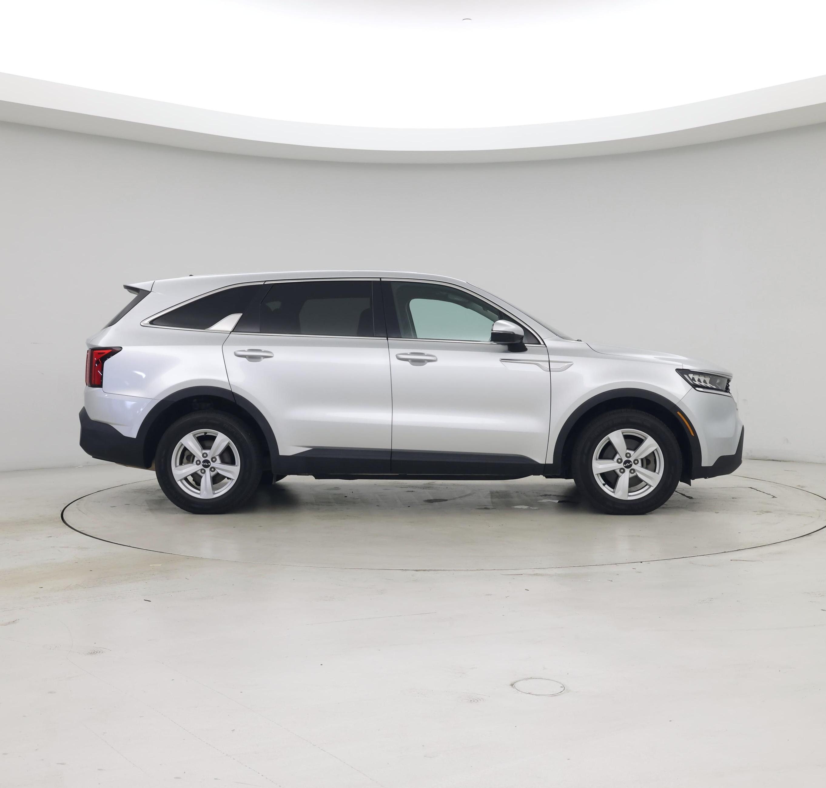 Thumbnail: 2022 Kia Sorento - 7