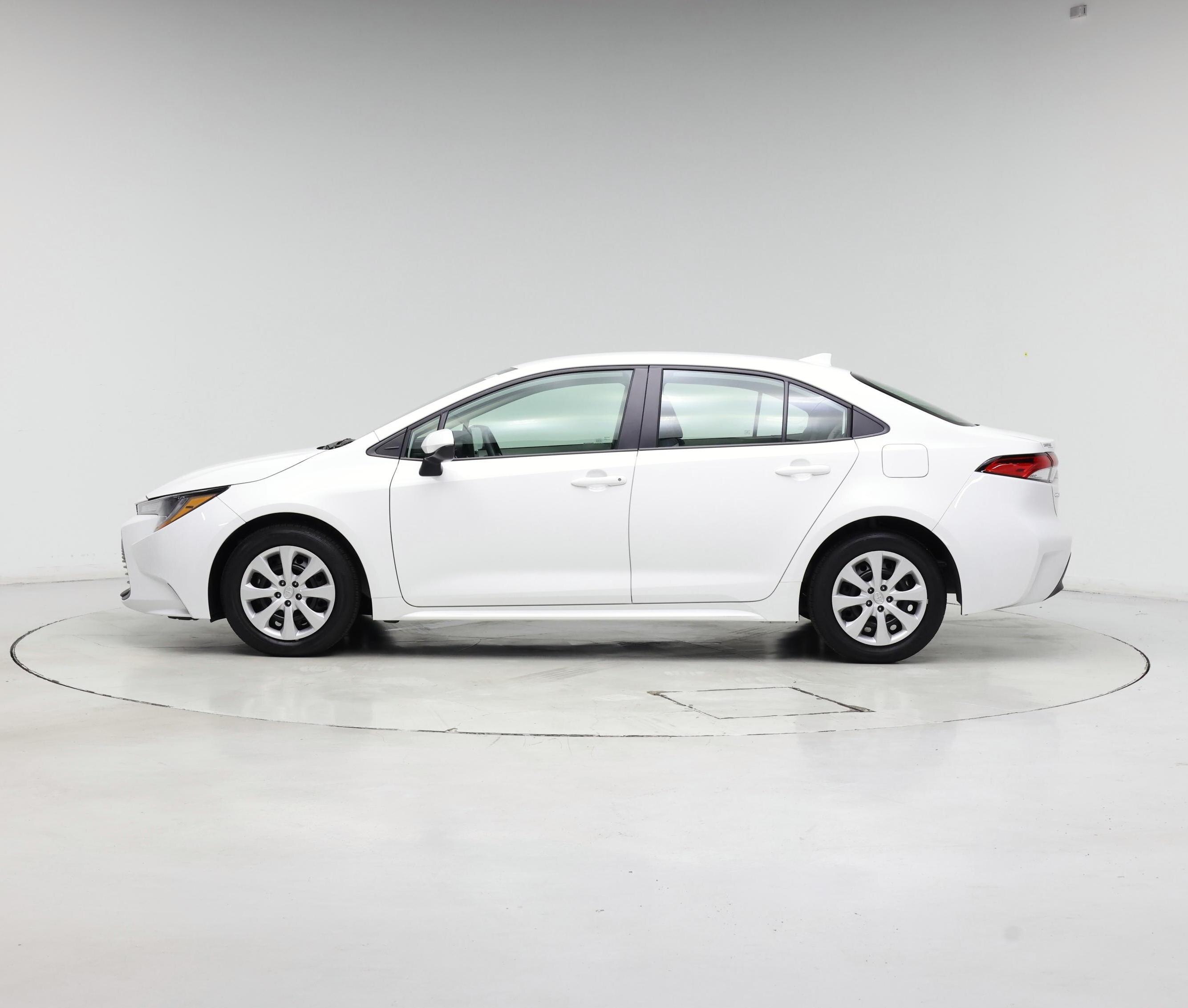 Thumbnail: 2025 Toyota Corolla - 3