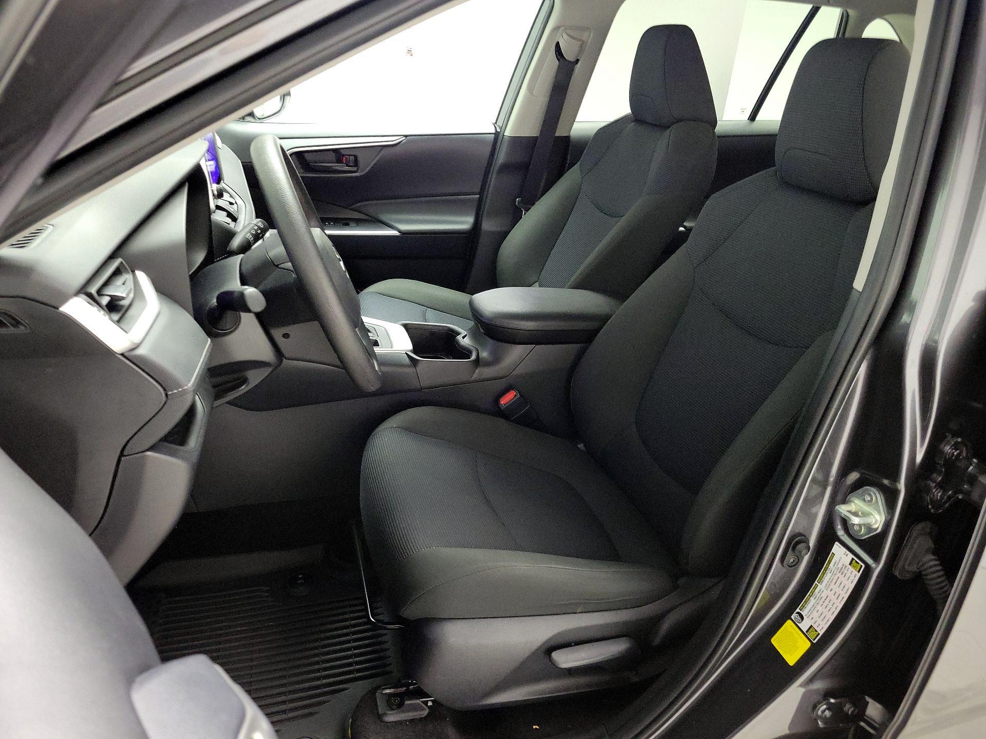 Thumbnail: 2024 Toyota RAV4 - 11