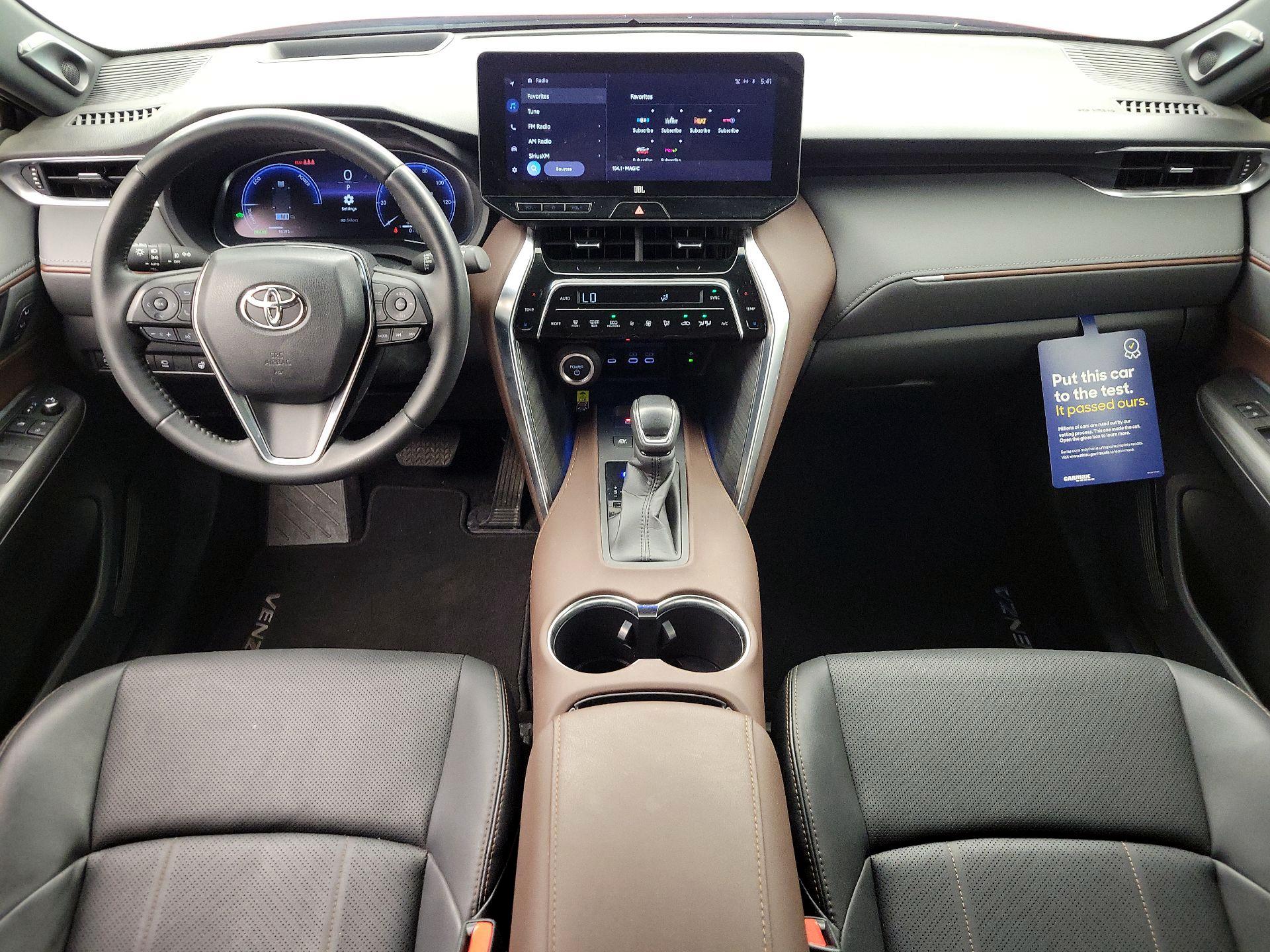 Thumbnail: 2023 Toyota Venza - 9