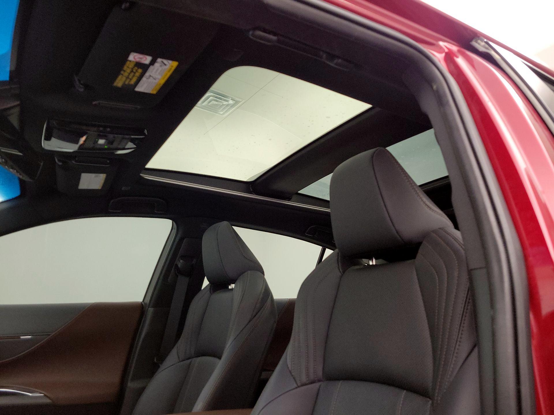 Thumbnail: 2023 Toyota Venza - 19