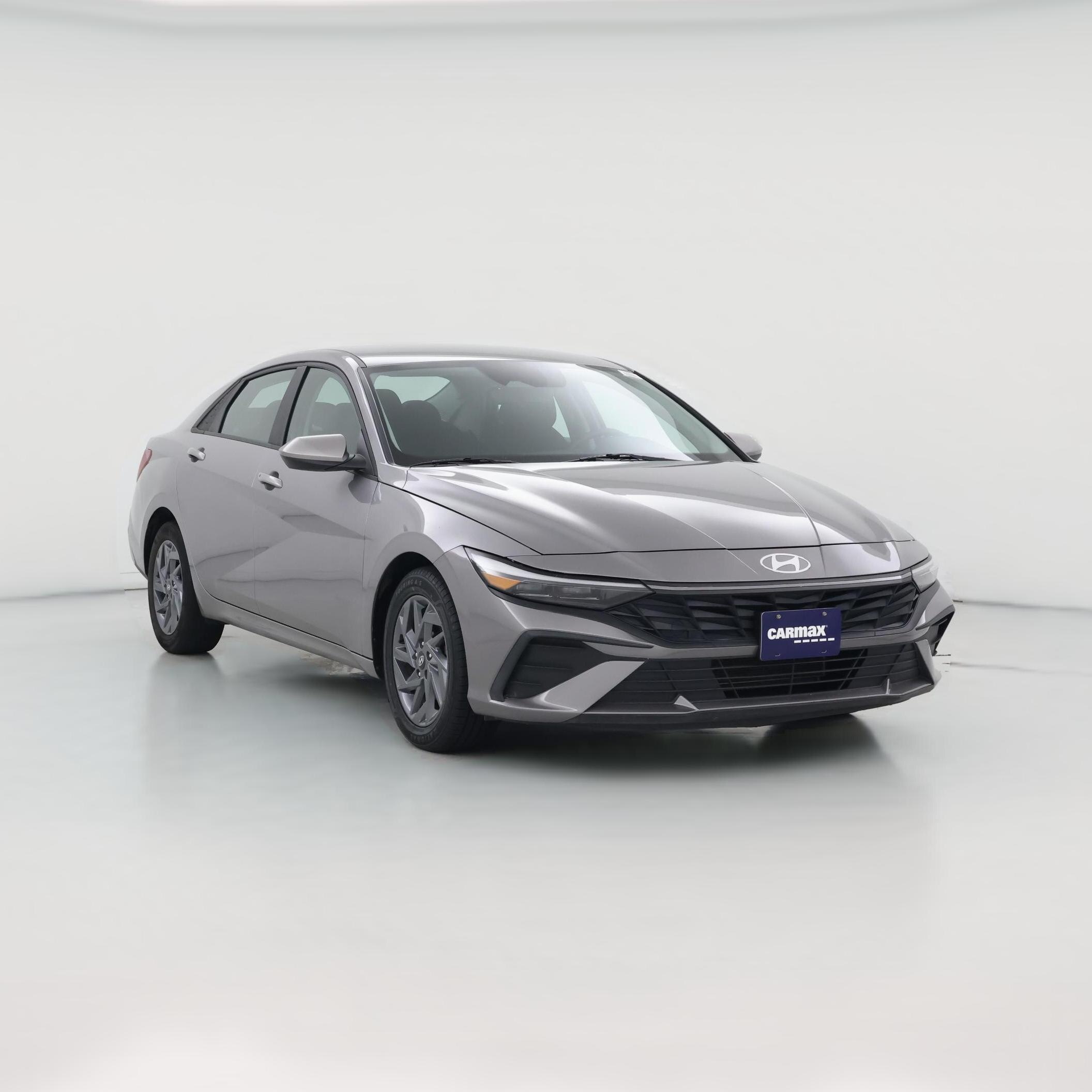 Thumbnail: 2024 Hyundai Elantra - 1
