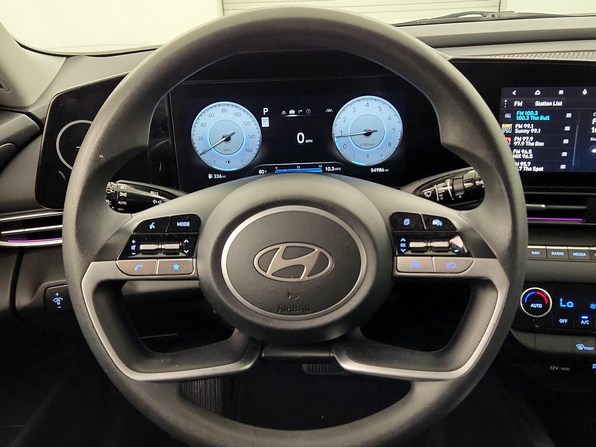 Thumbnail: 2024 Hyundai Elantra - 10