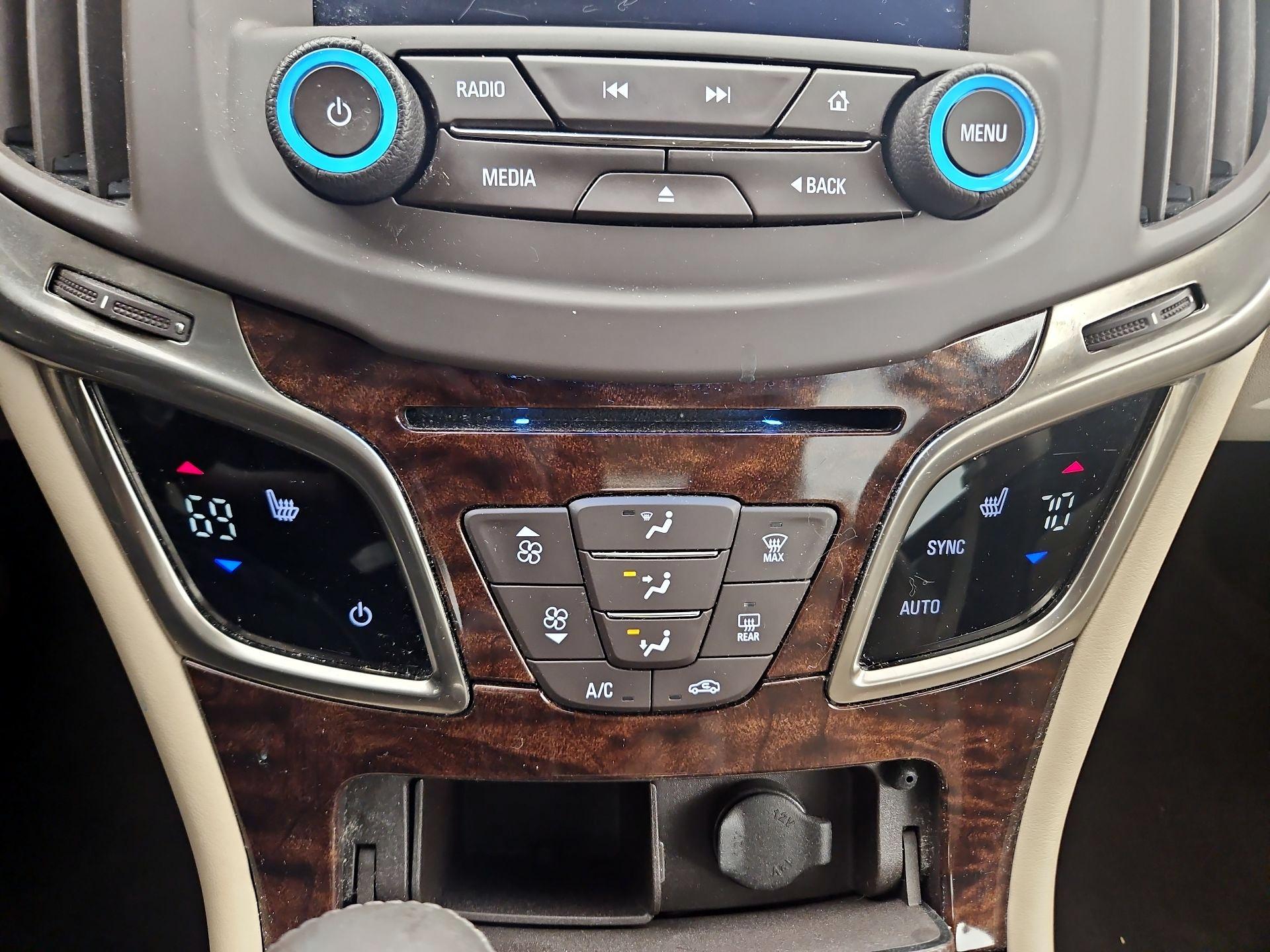 Thumbnail: 2015 Buick LaCrosse - 16