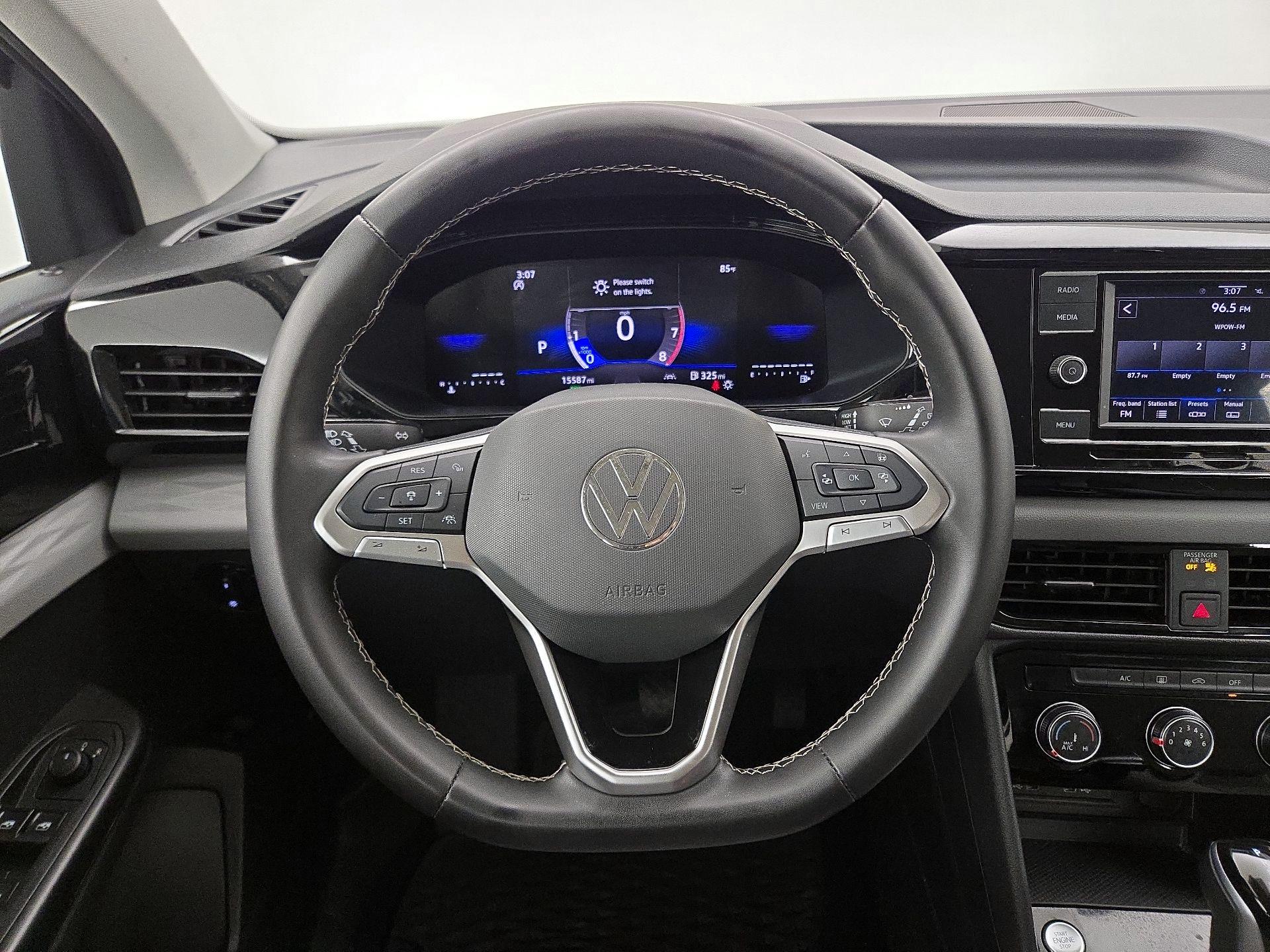 Thumbnail: 2024 Volkswagen Taos - 10