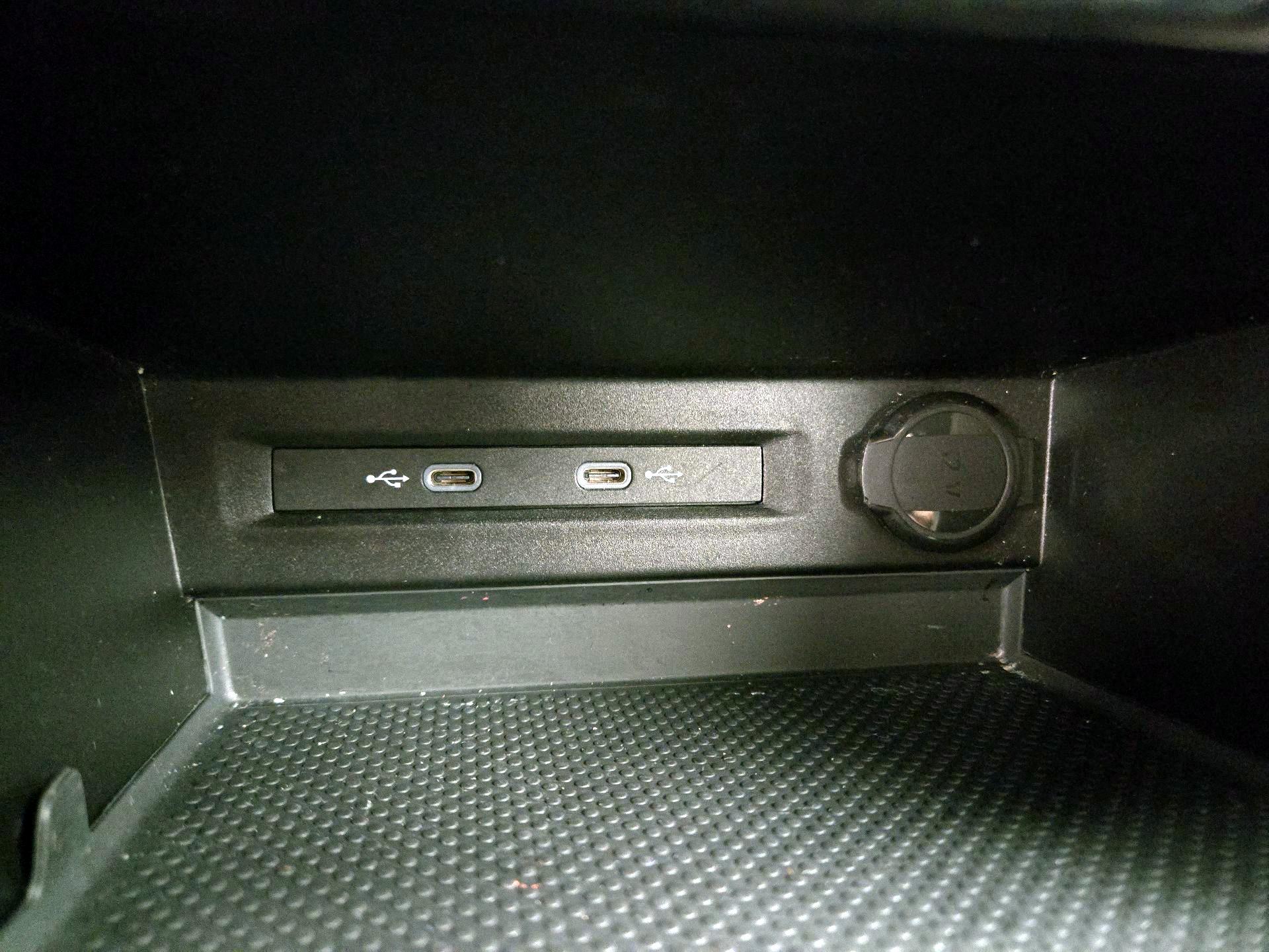 Thumbnail: 2024 Volkswagen Taos - 18