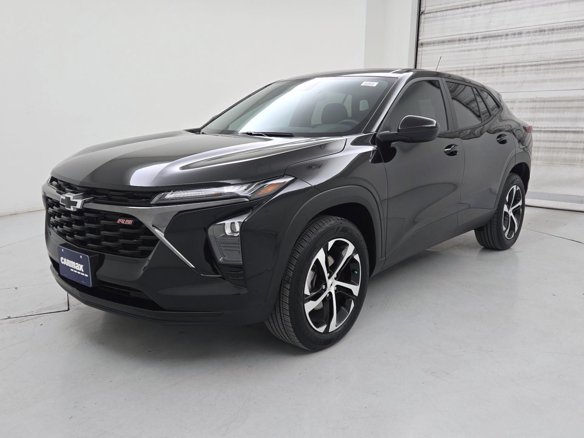 Thumbnail: 2025 Chevrolet Trax - 3