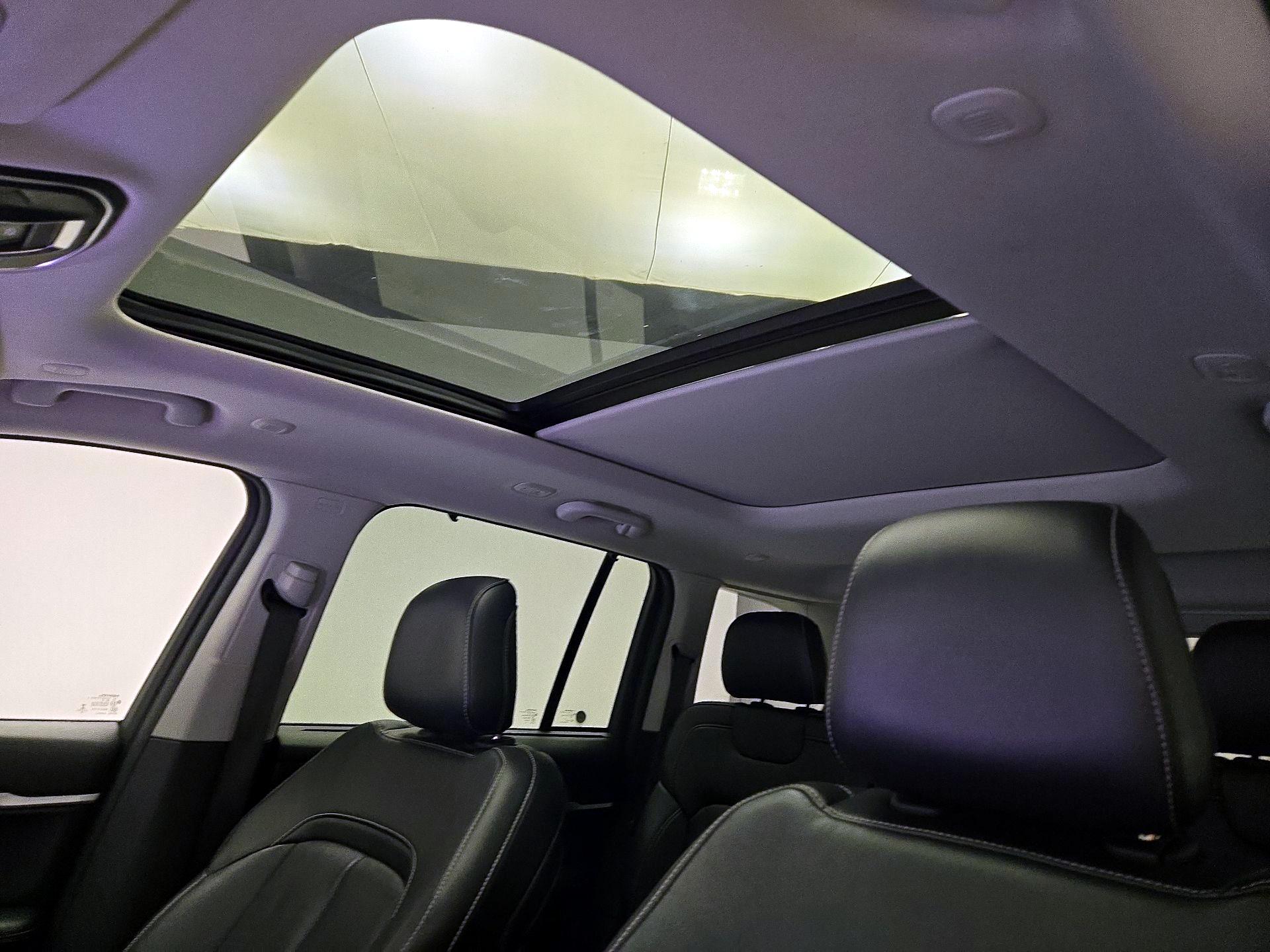 Thumbnail: 2022 Jeep Grand Cherokee - 20