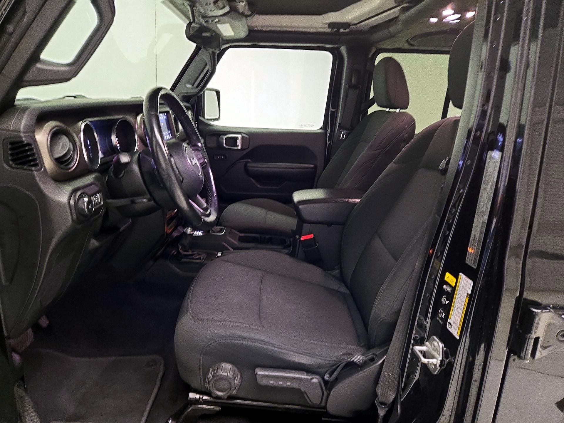 Thumbnail: 2021 Jeep Wrangler - 11