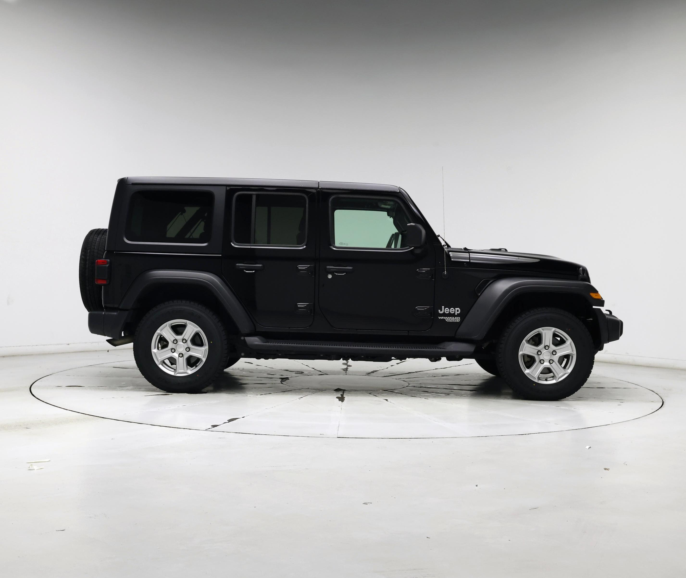 Thumbnail: 2021 Jeep Wrangler - 7
